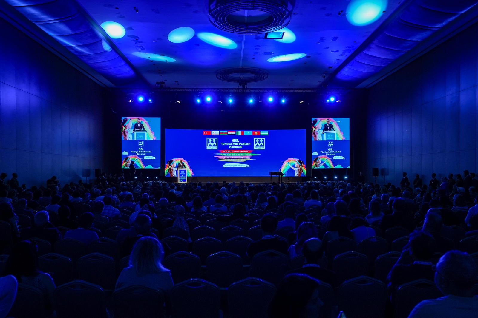 Bakan Memişoğlu Pediatri Kongresi