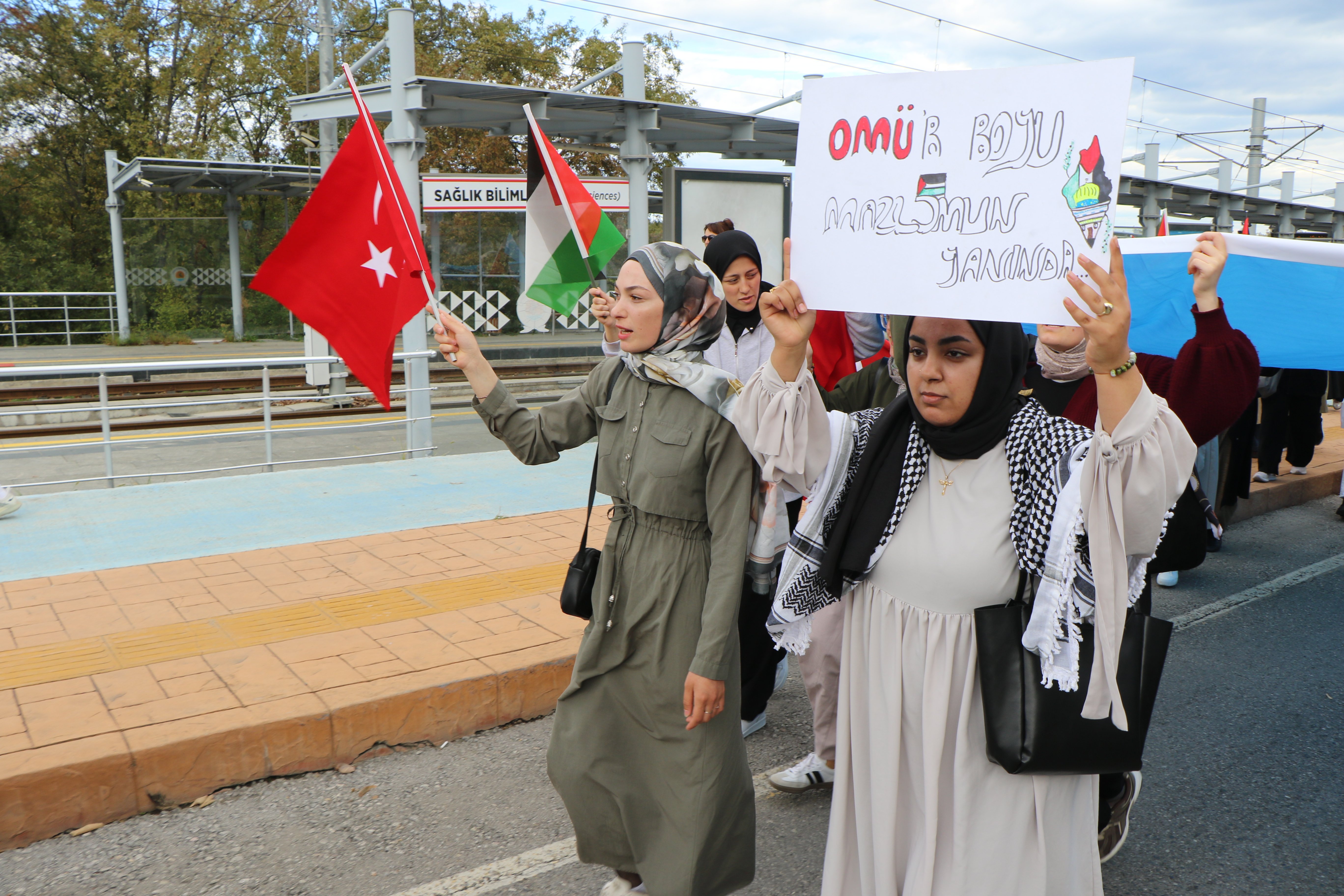 OMÜ öğrencileri Filistin yürüyüşü