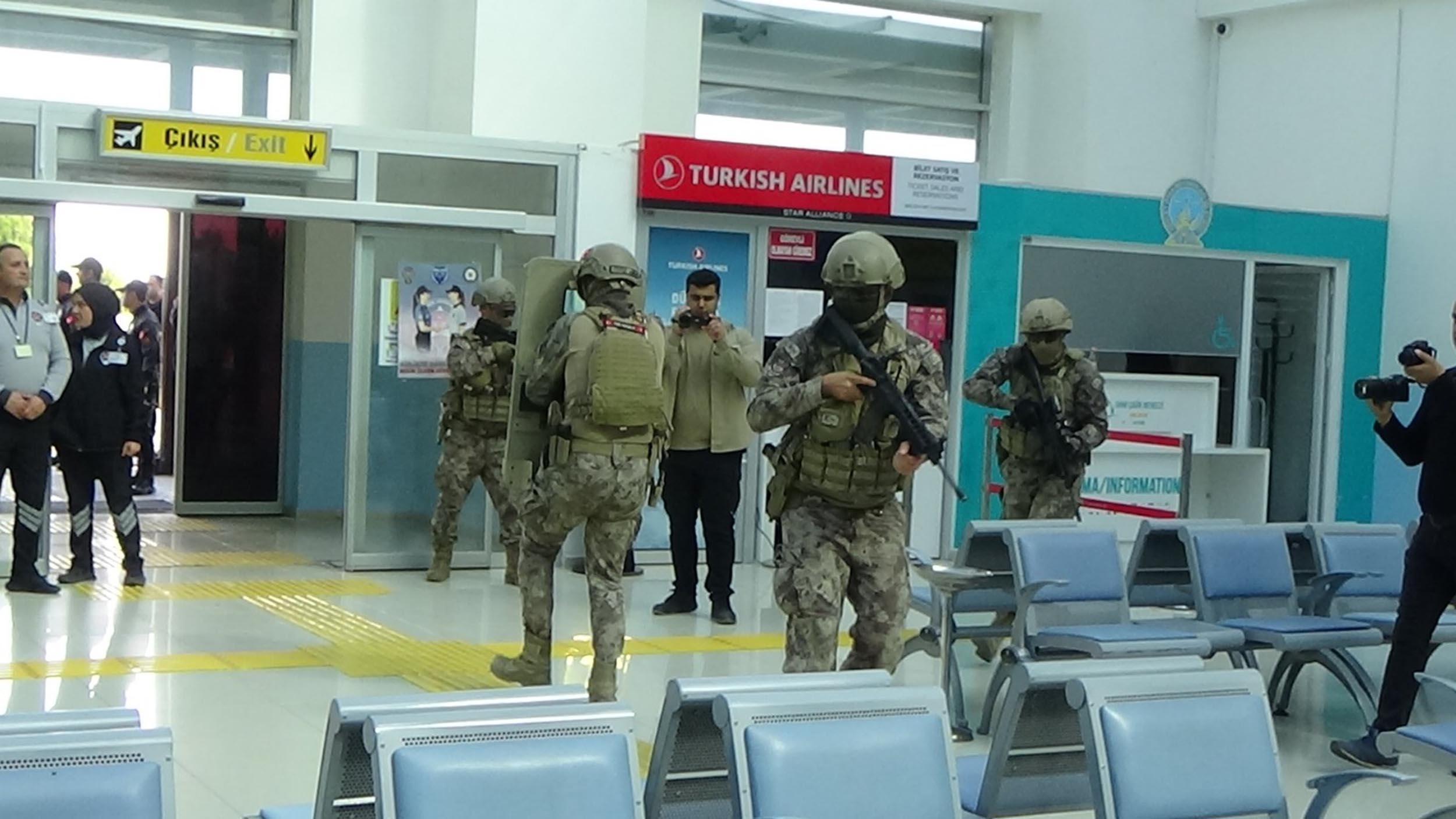 Havalimanı Güvenlik Tatbikatı