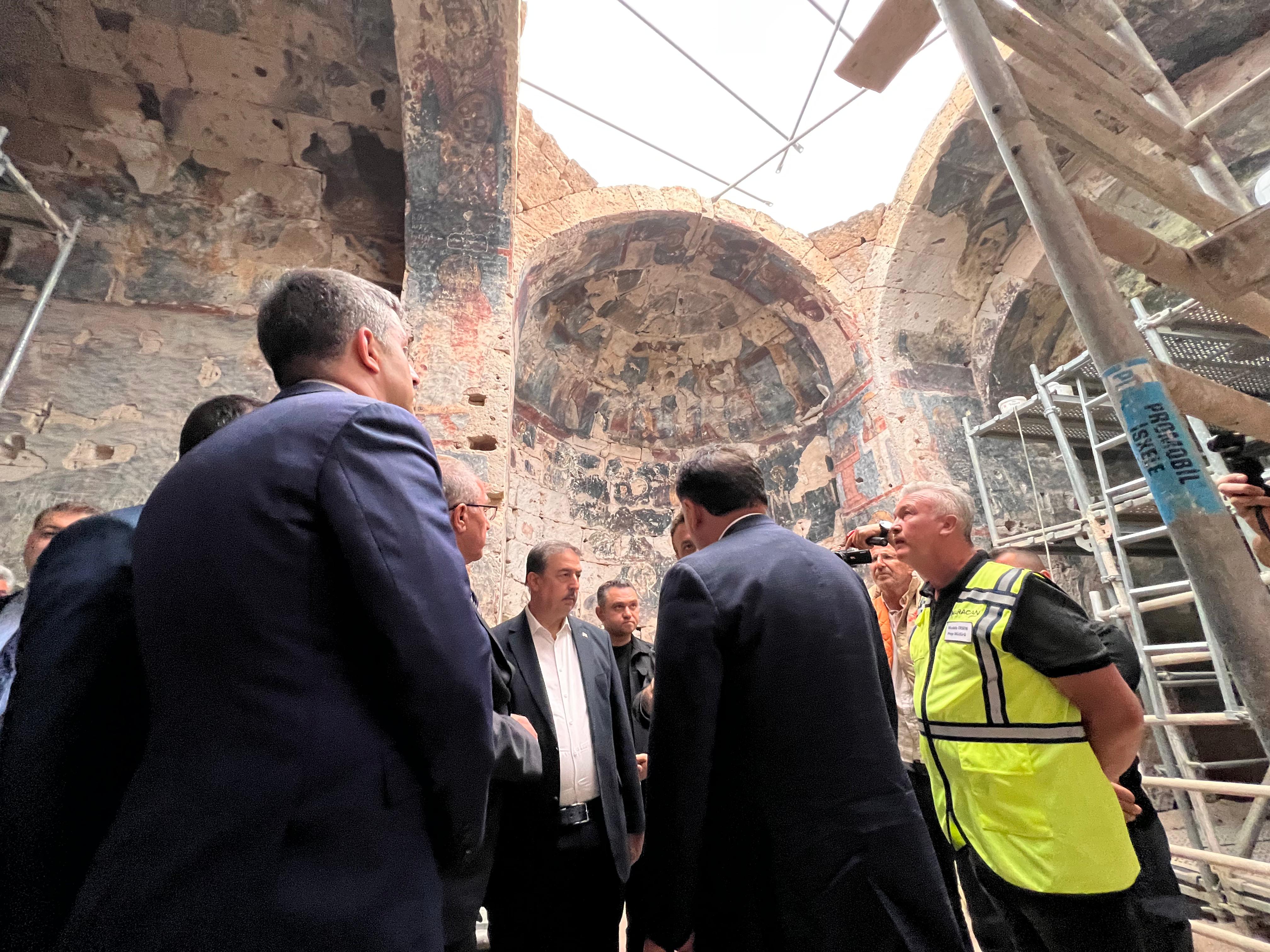 Kilise restorasyon çalışmaları