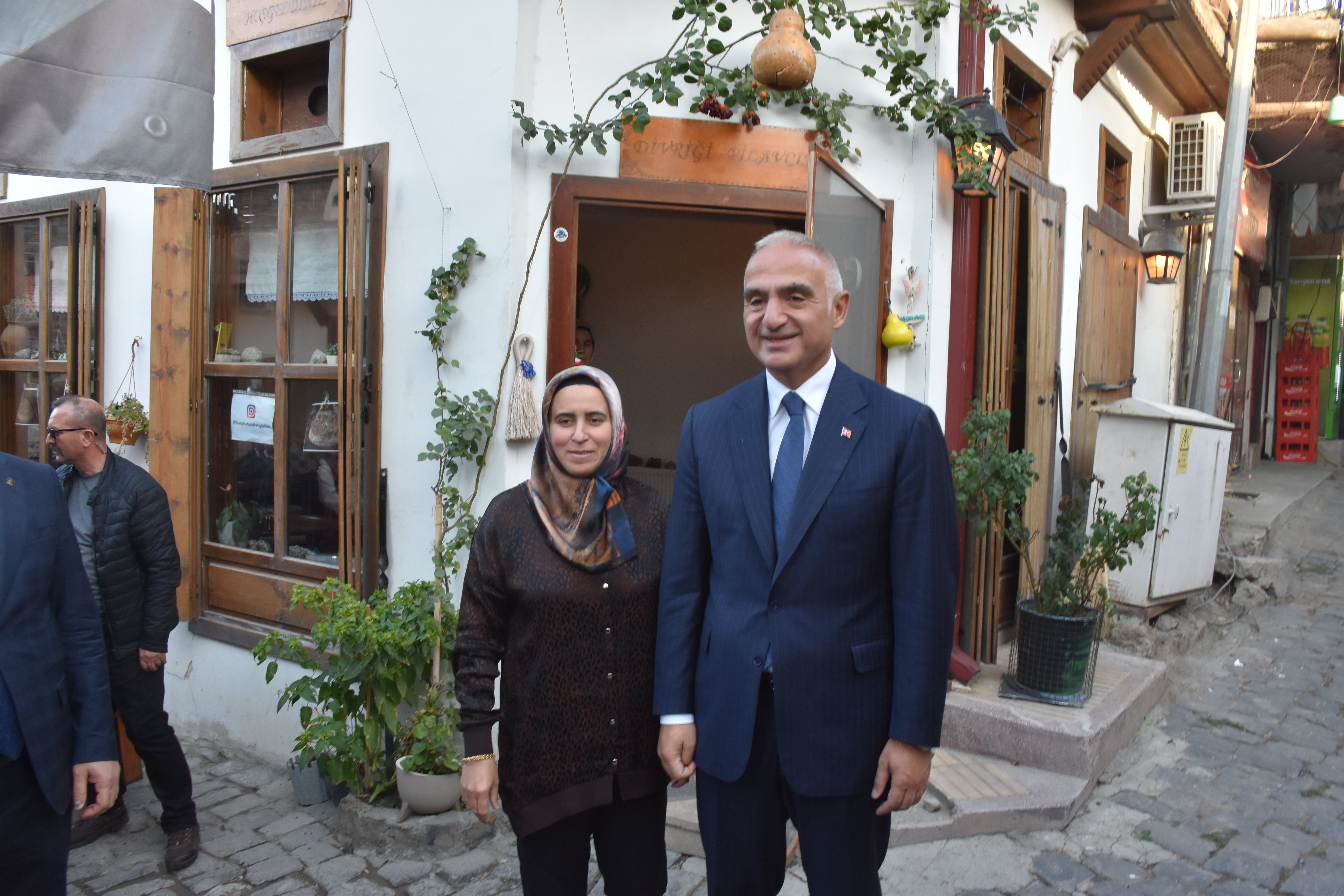 Divriği kültür merkezi