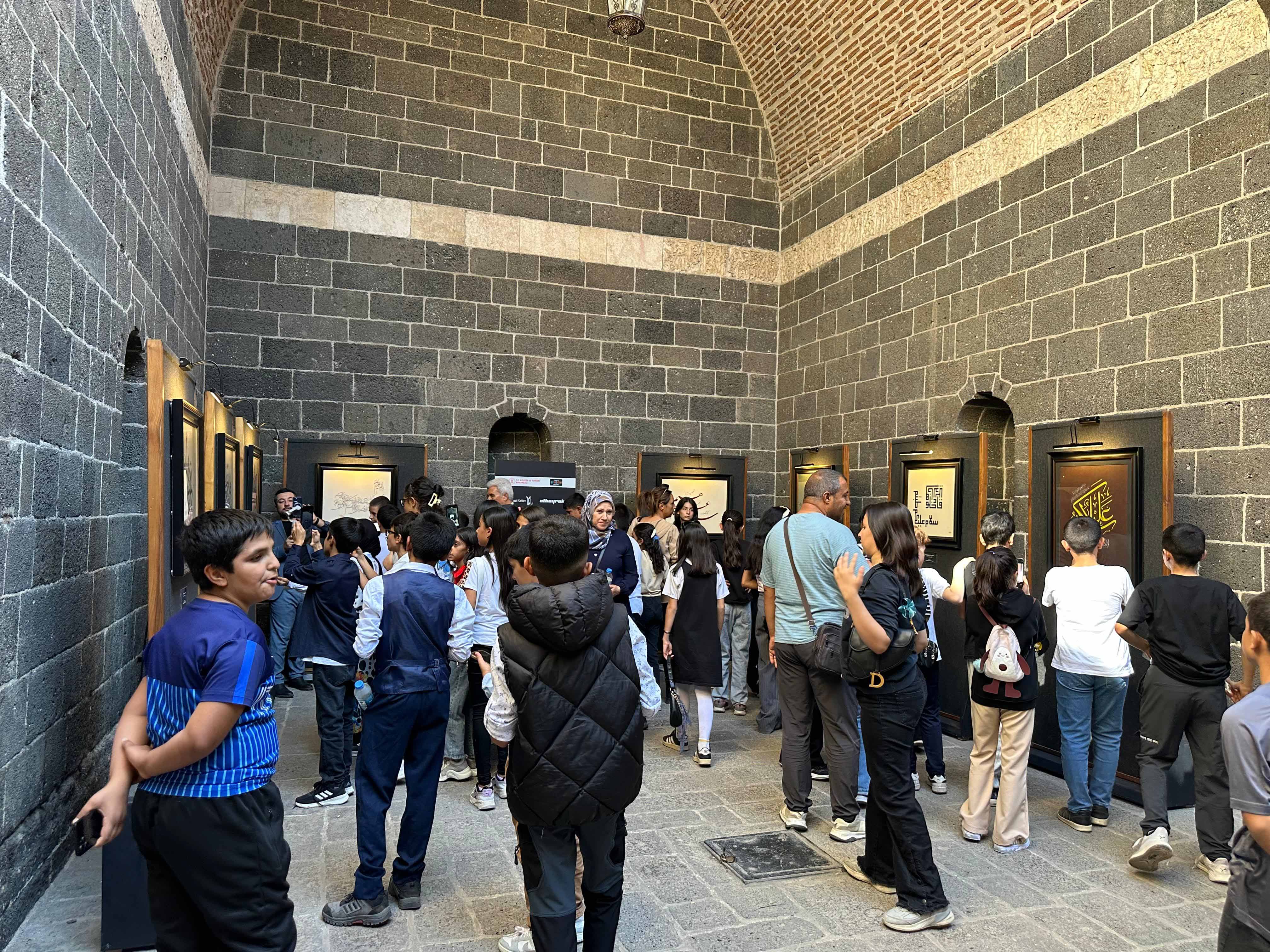 Selam Ayetleri Sergisi Diyarbakır