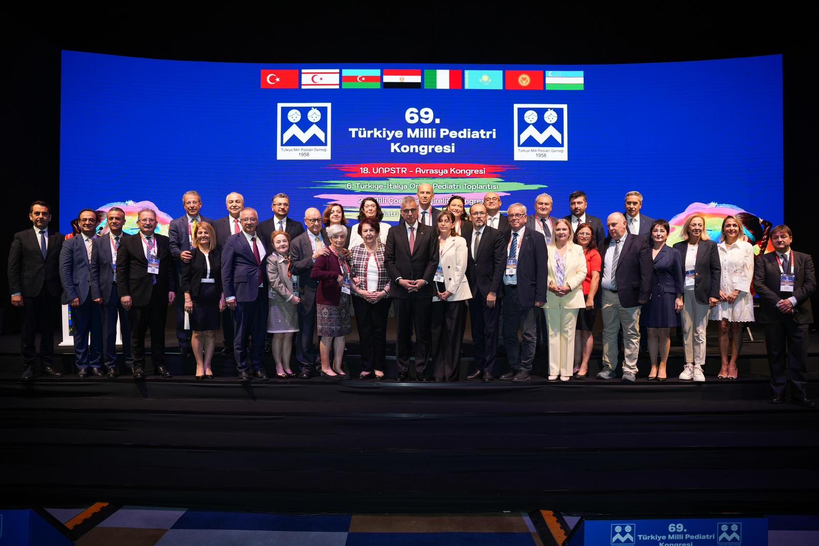 Pediatri Kongresi Katılımcıları