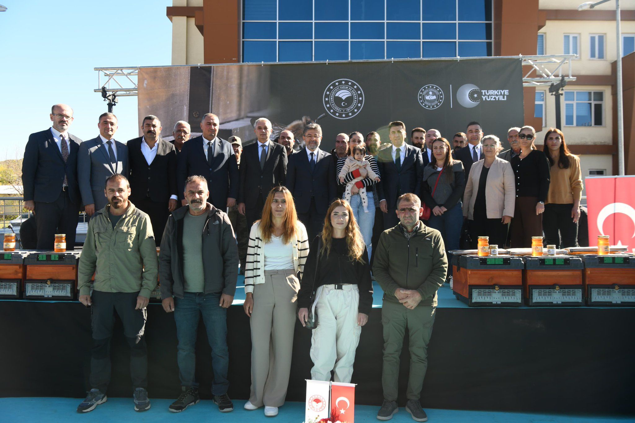 Bal üretim tesisleri