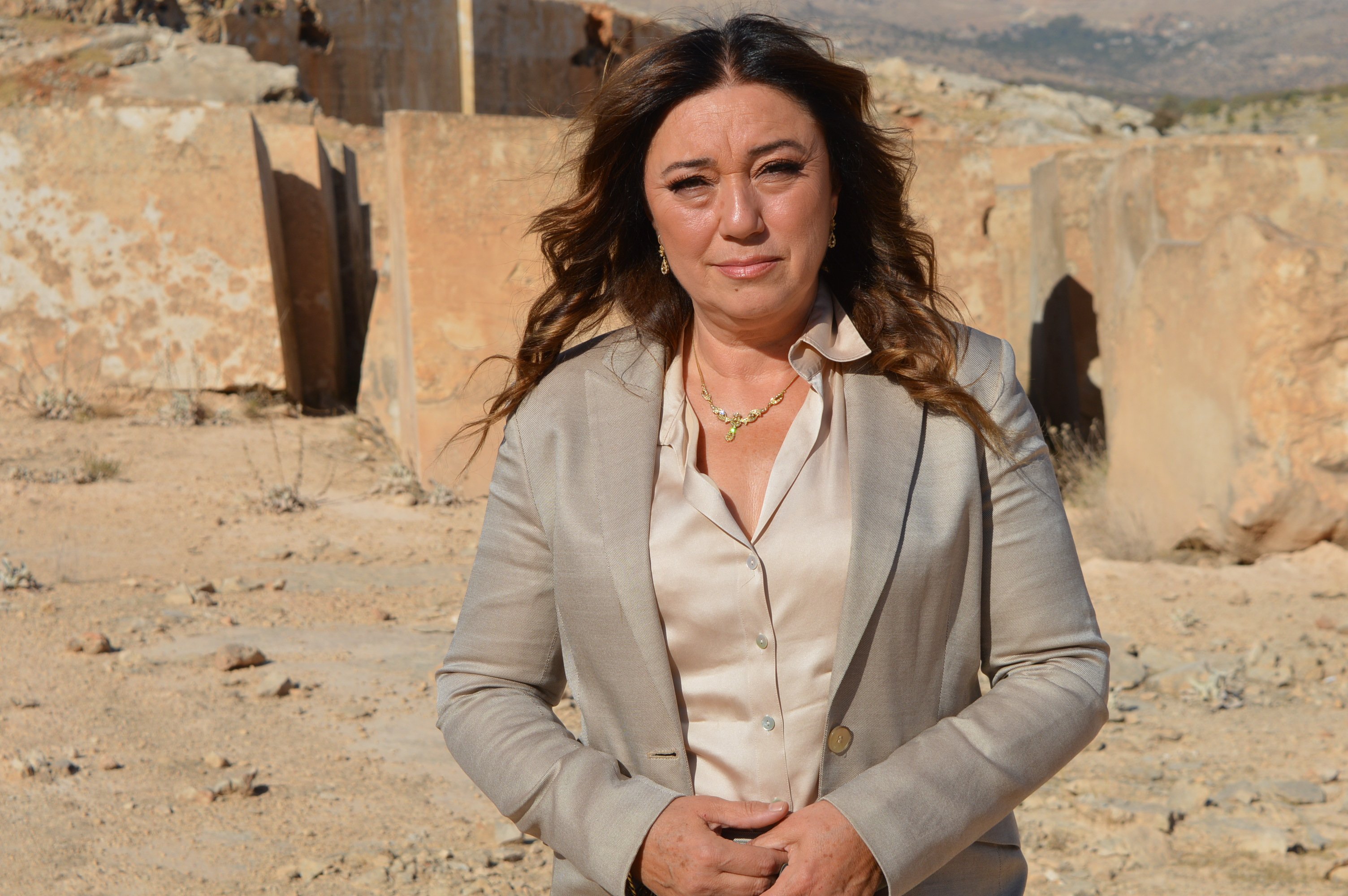Yasemin Kalya Mardin taşı