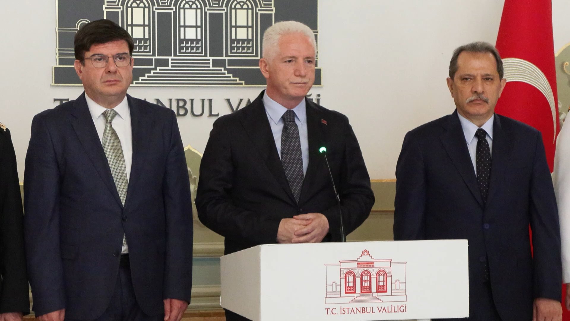 İstanbul Valisi Davut Gül emniyet verileri