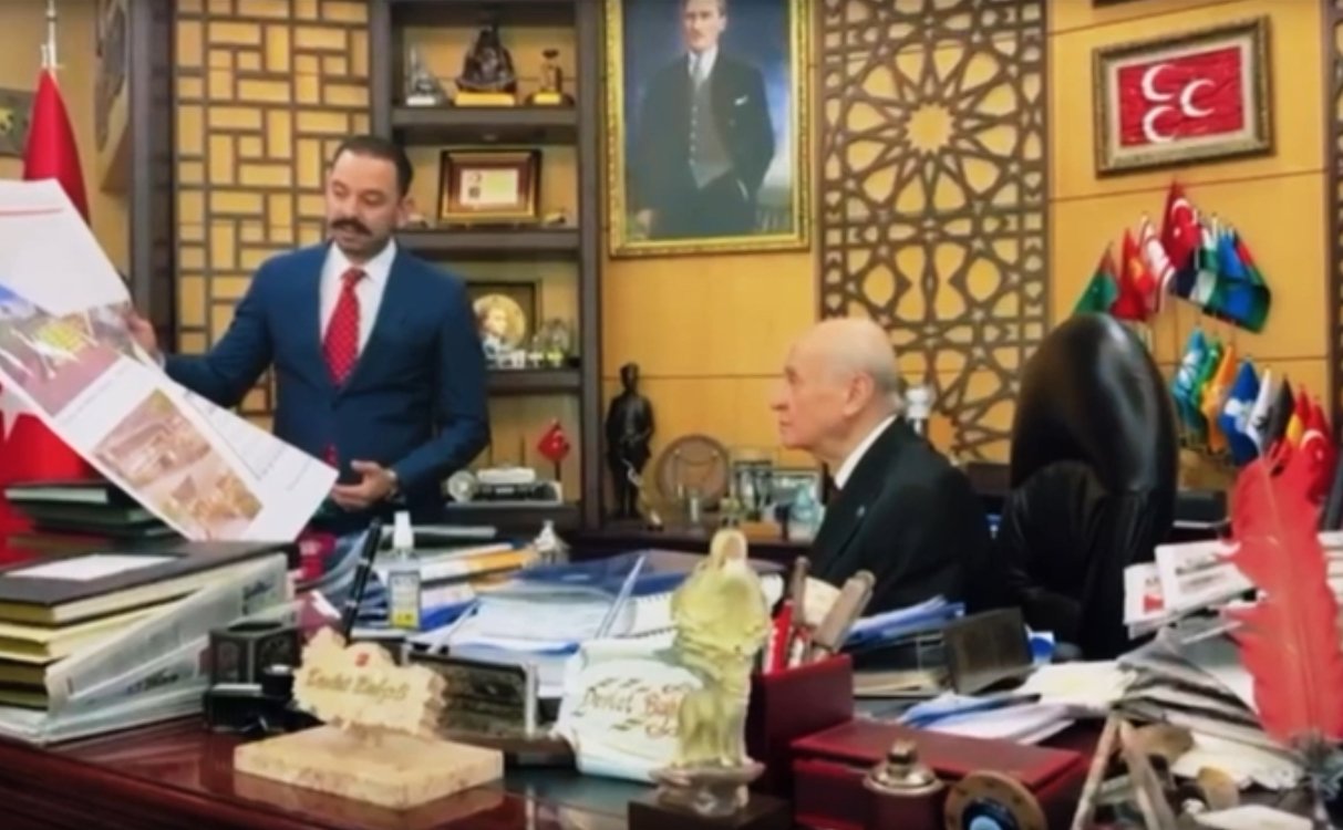 Devlet Bahçeli Osmaniyespor forması