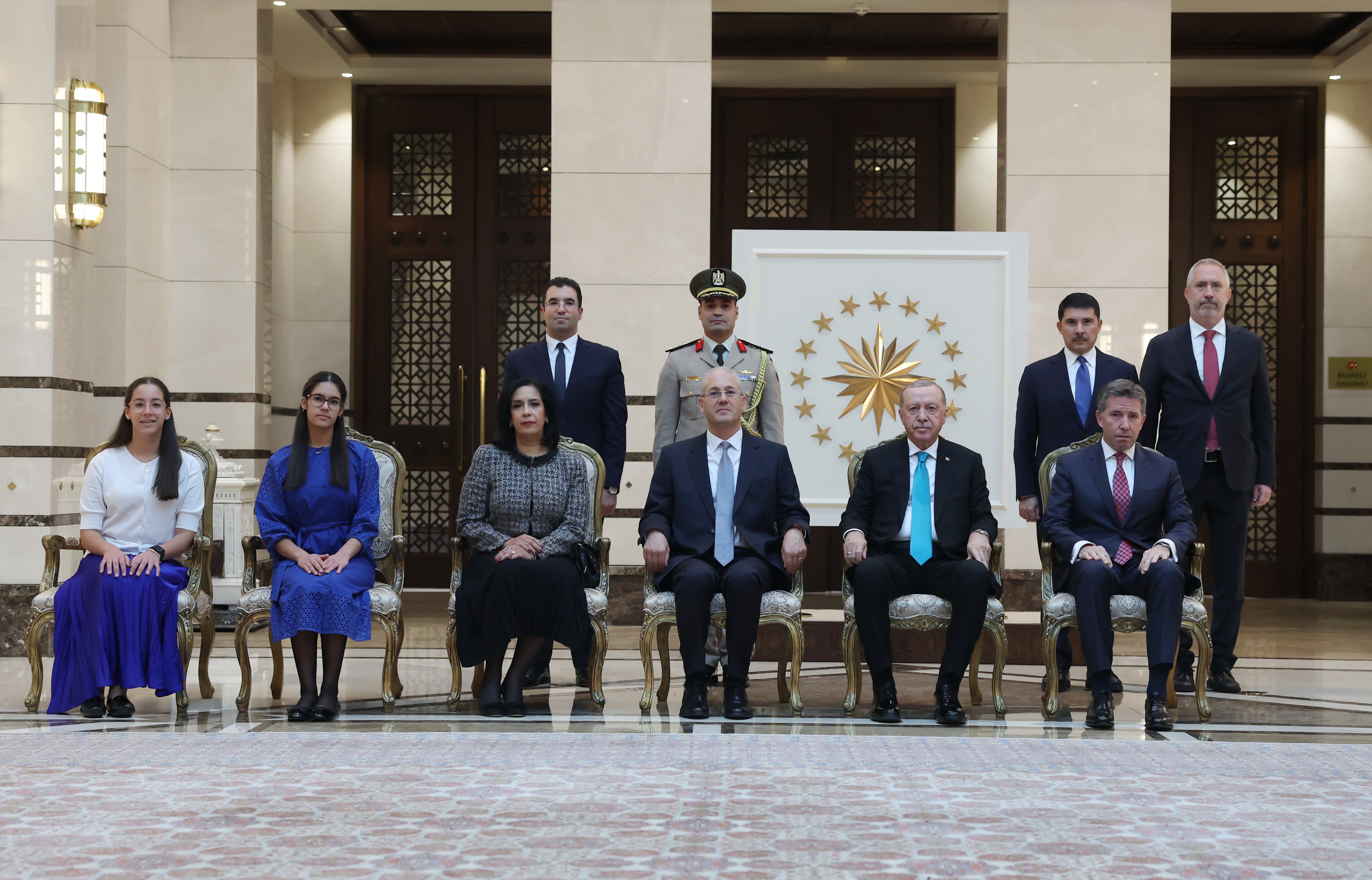 Diplomatik ilişkiler töreni