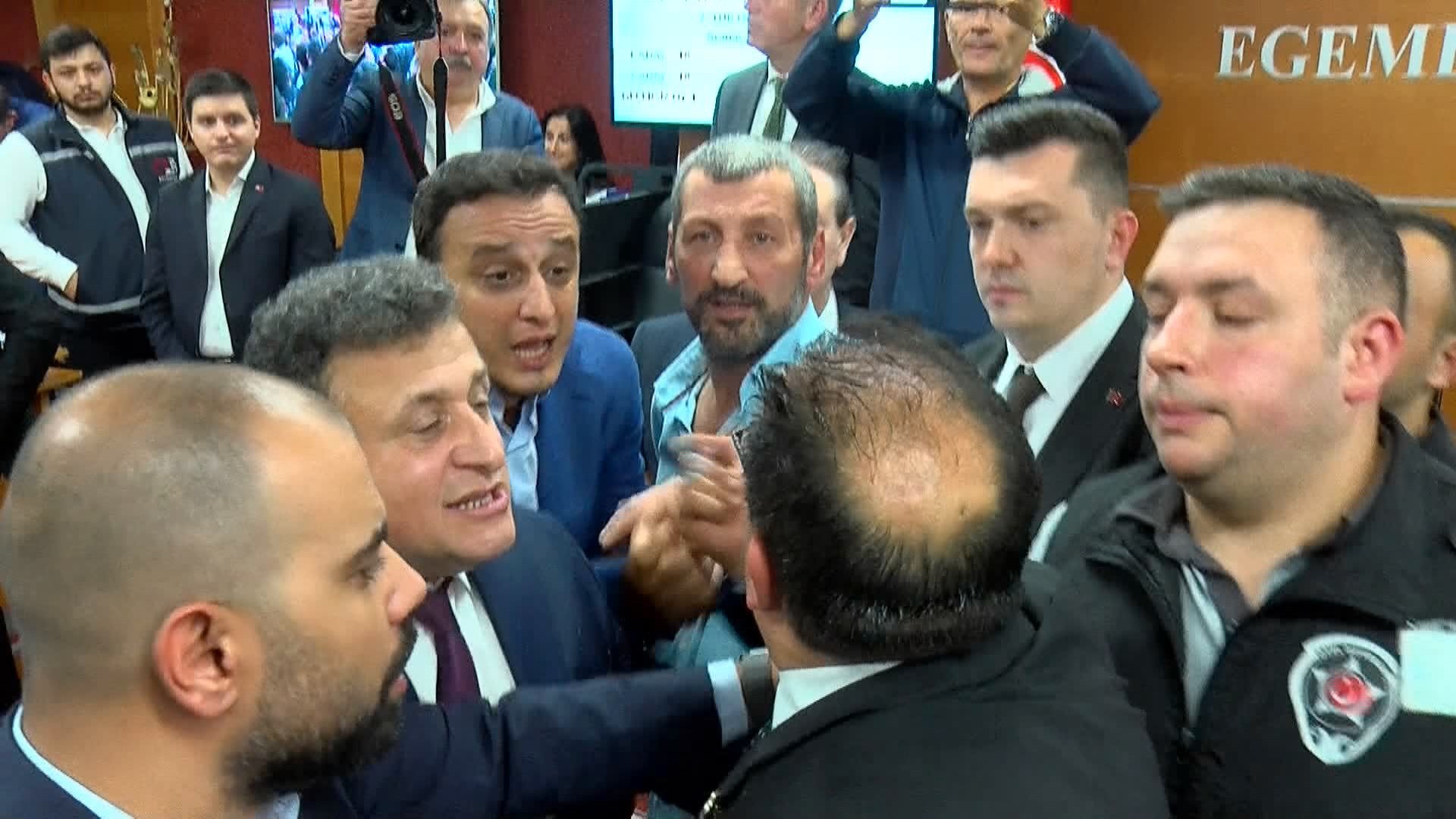 AK Parti İl Başkanı Abdullah Özdemir