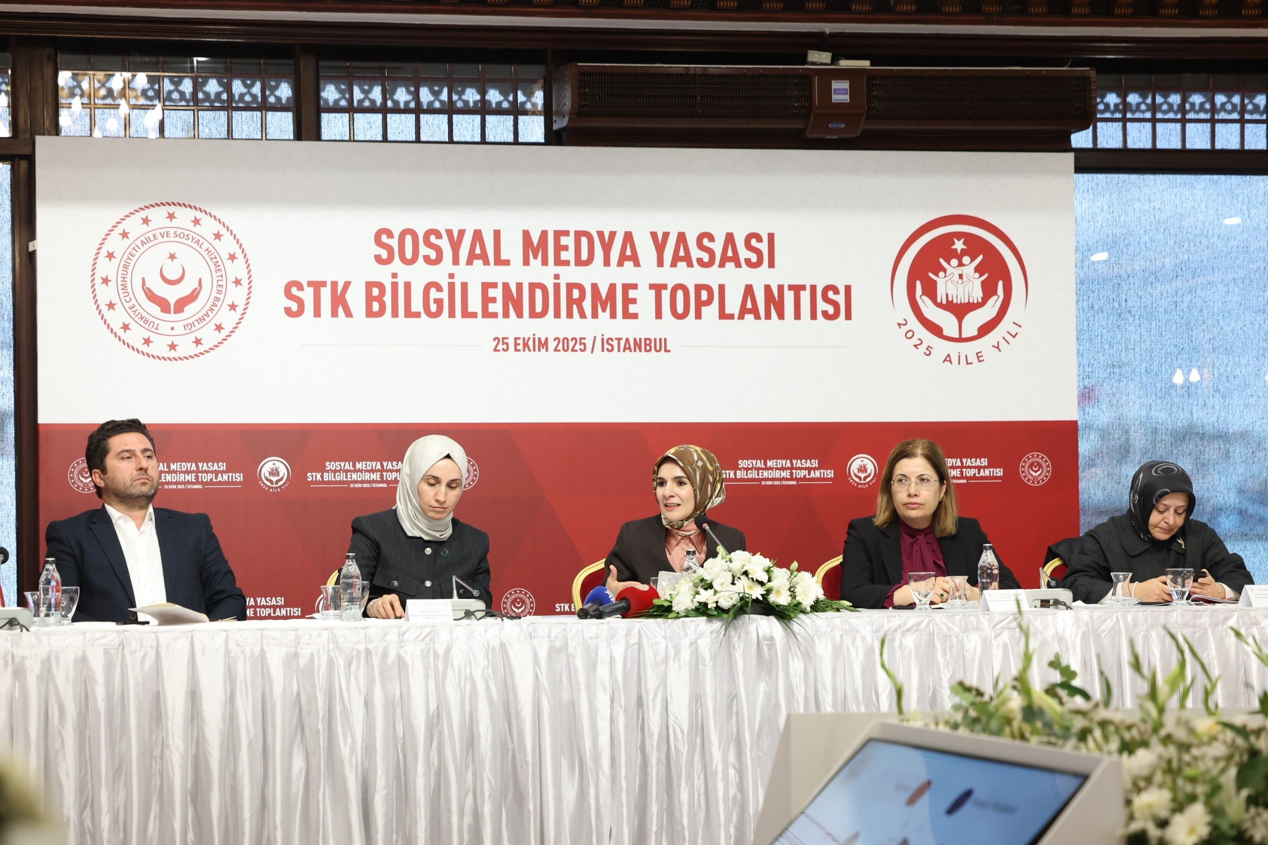 STK temsilcileri toplantıda