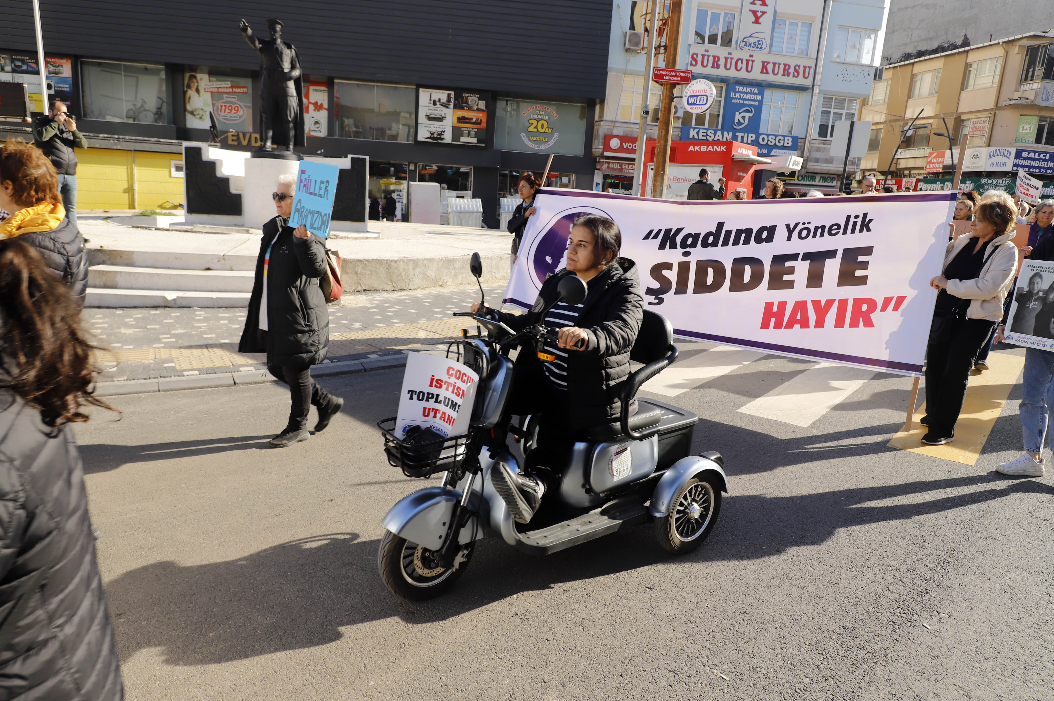 Keşan Kadın Yürüyüşü