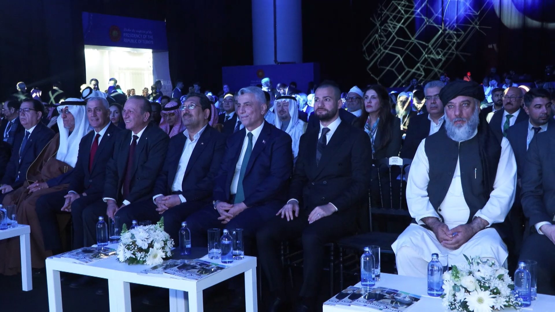 Helal Zirvesi Katılımcıları