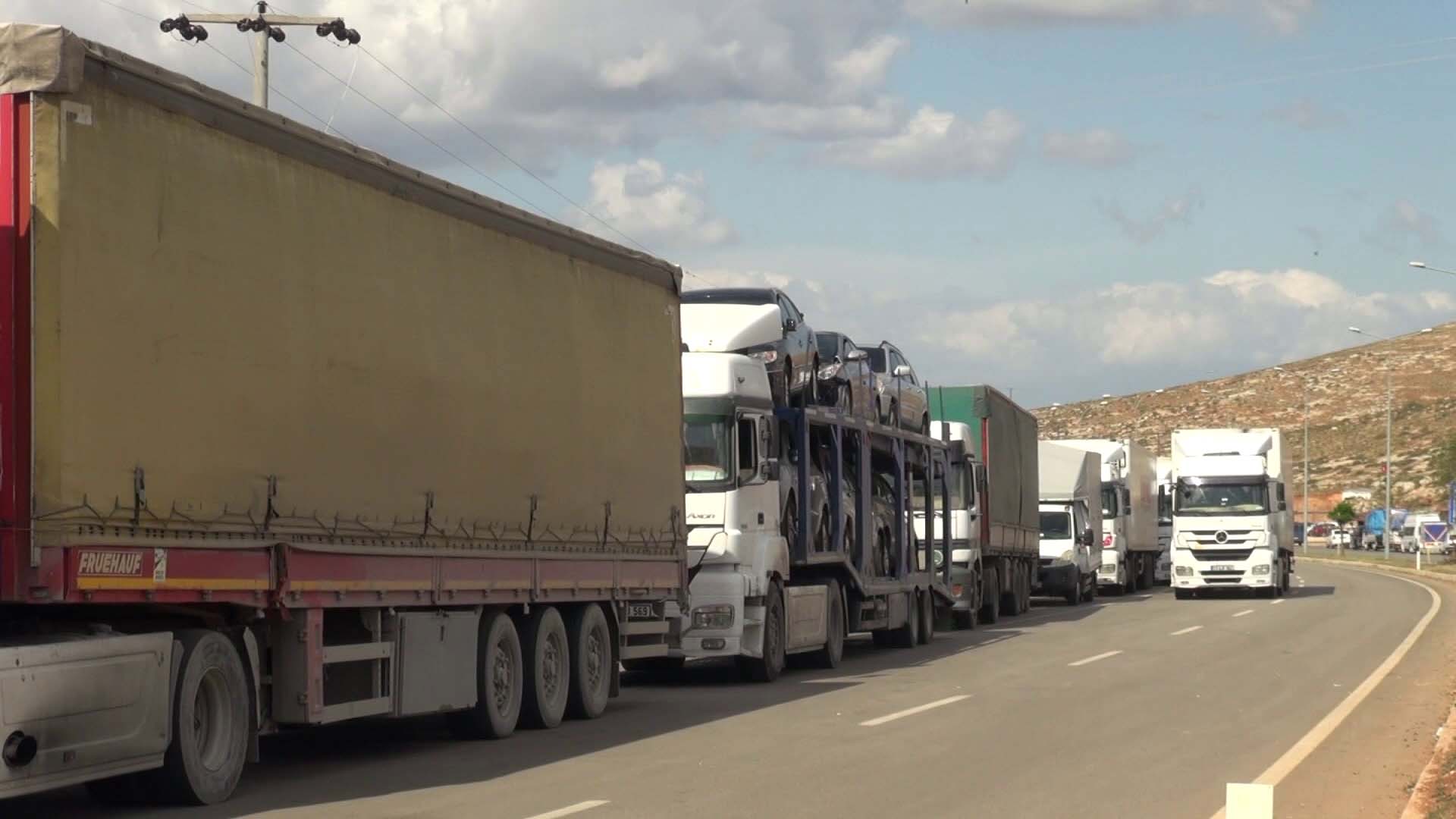 Türk TIRları Kuveyt yolunda