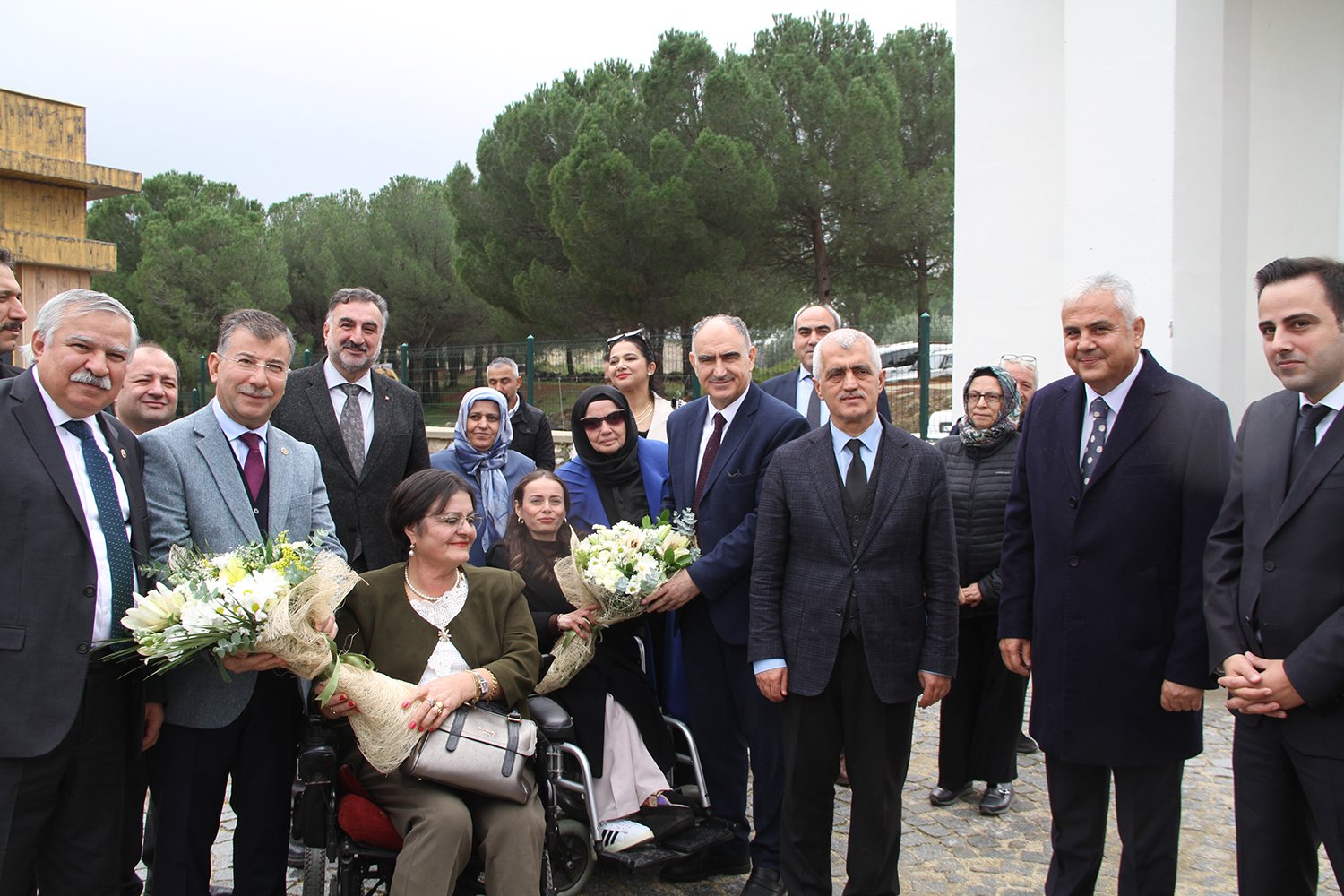 Manisa Otizm Derneği Başkanı Arife Güngör