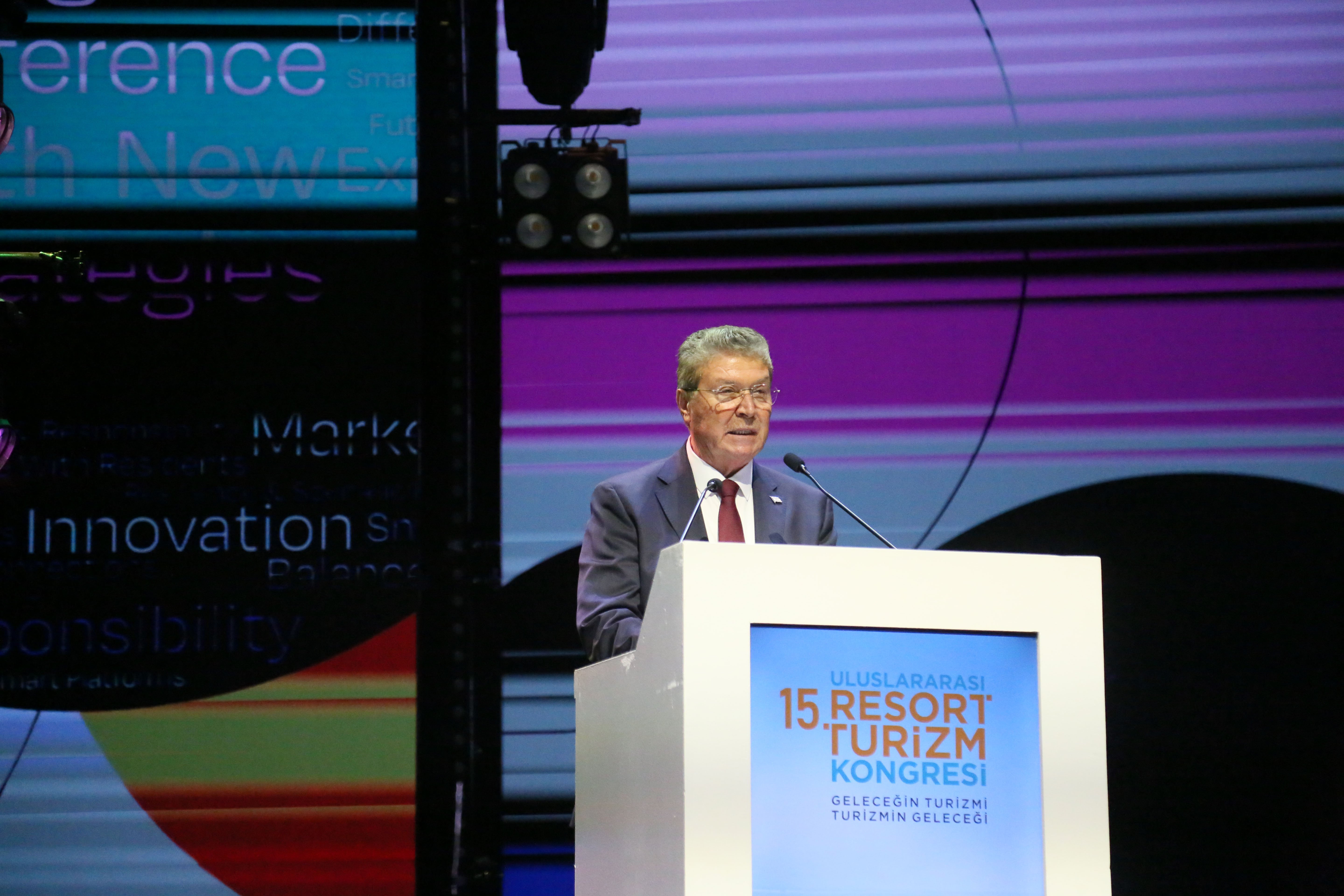 KKTC Başbakanı Ünal Üstel