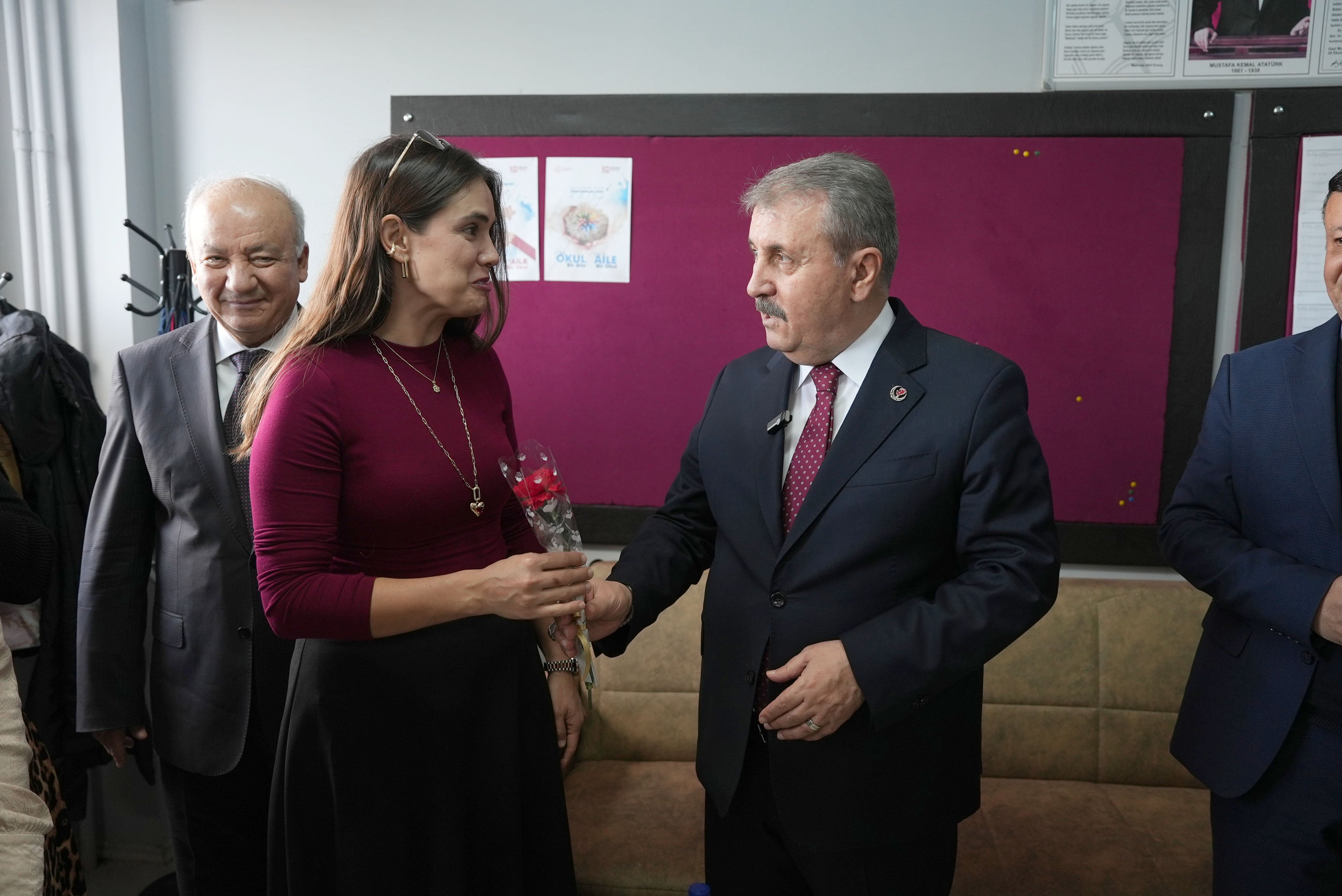 BBP Lideri Mustafa Destici Öğretmenler Günü Ziyareti