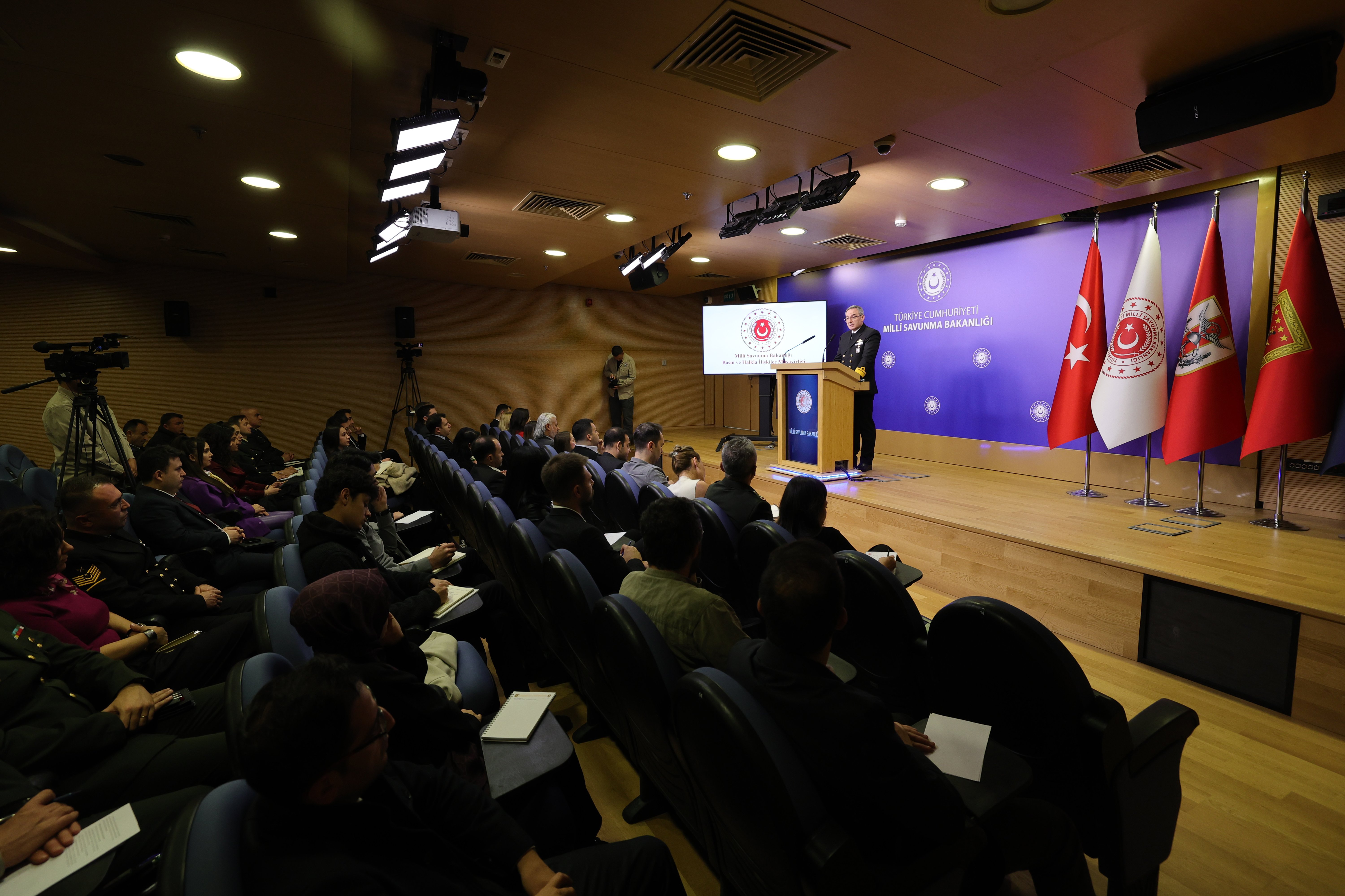 Tuğamiral Zeki Aktürk