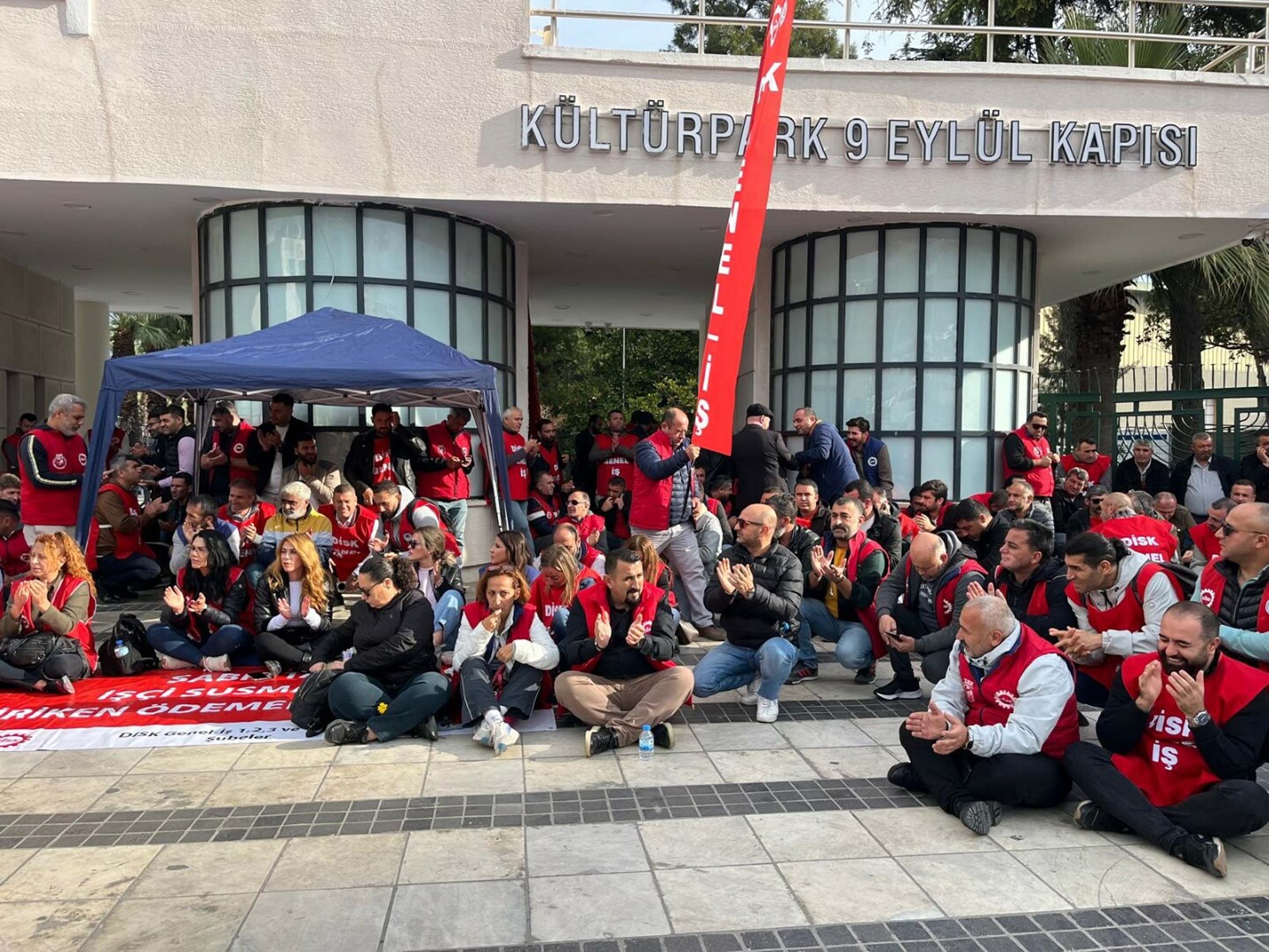 DİSK Genel-İş İzmir Başkanı Ercan Gül