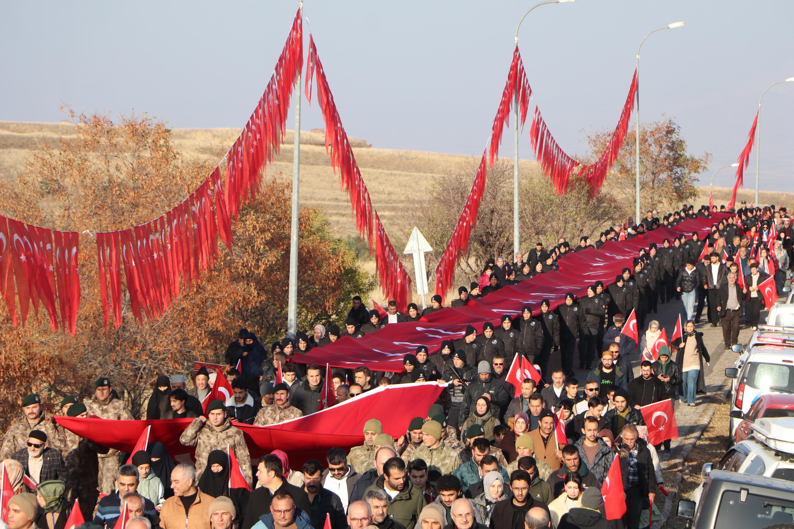 Karskapı Şehitliği Toplanma