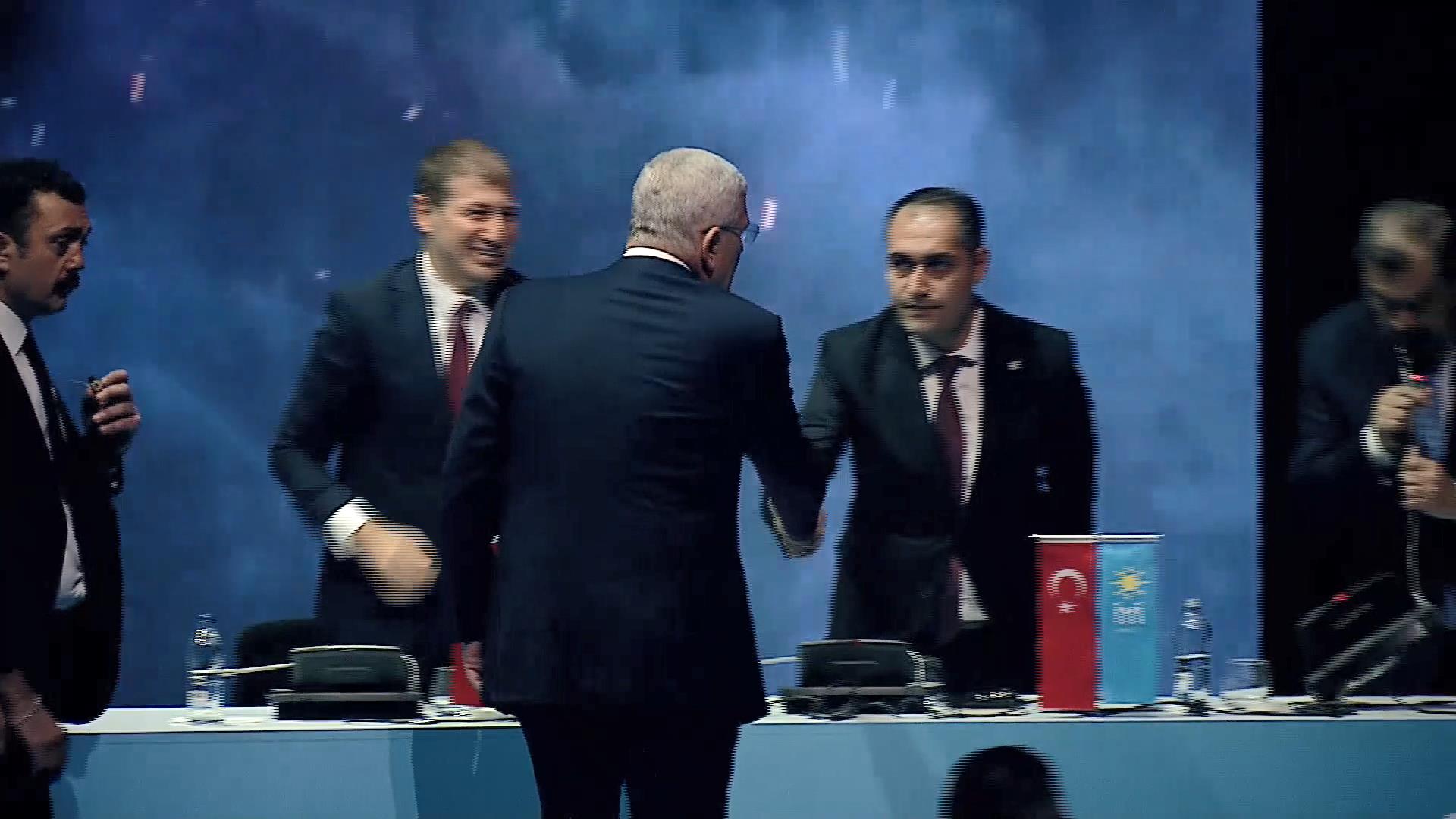 İYİ Parti kongre coşkusu