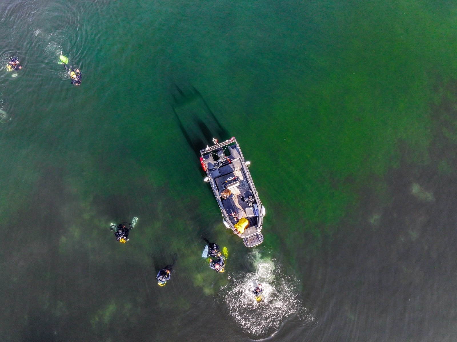 Tahir Büyükakın dalış ekibi