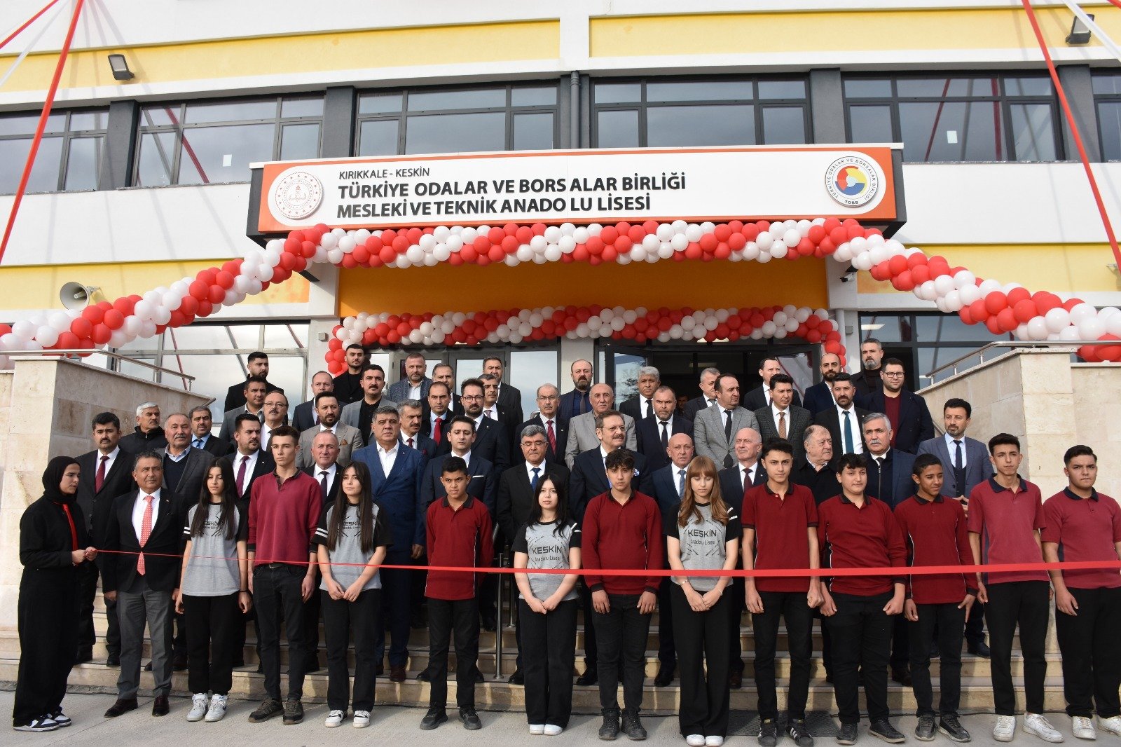 TOBB Lisesi Öğrencileri