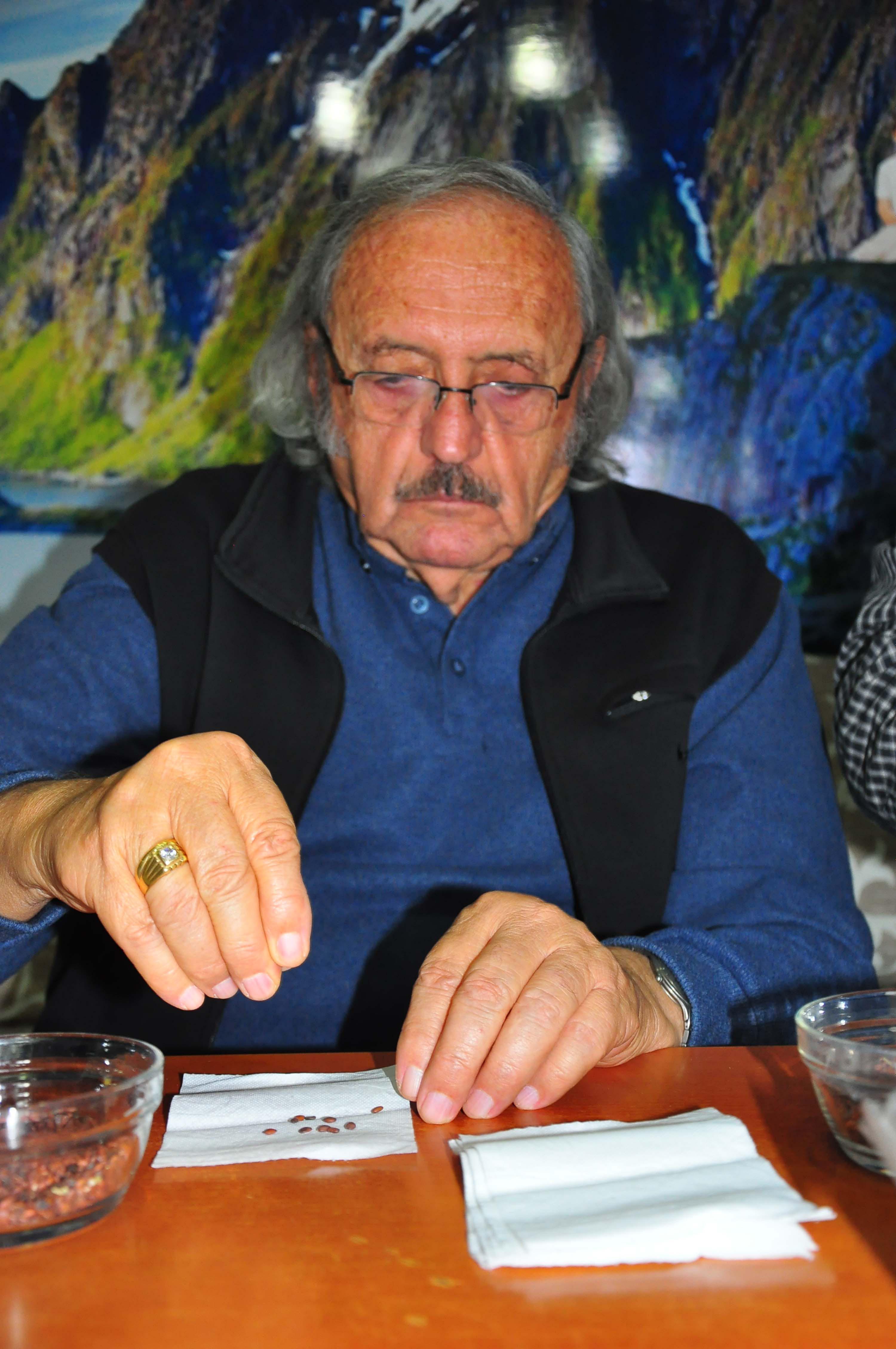 Abdulkadir Hasbutçu ve gönüllüler