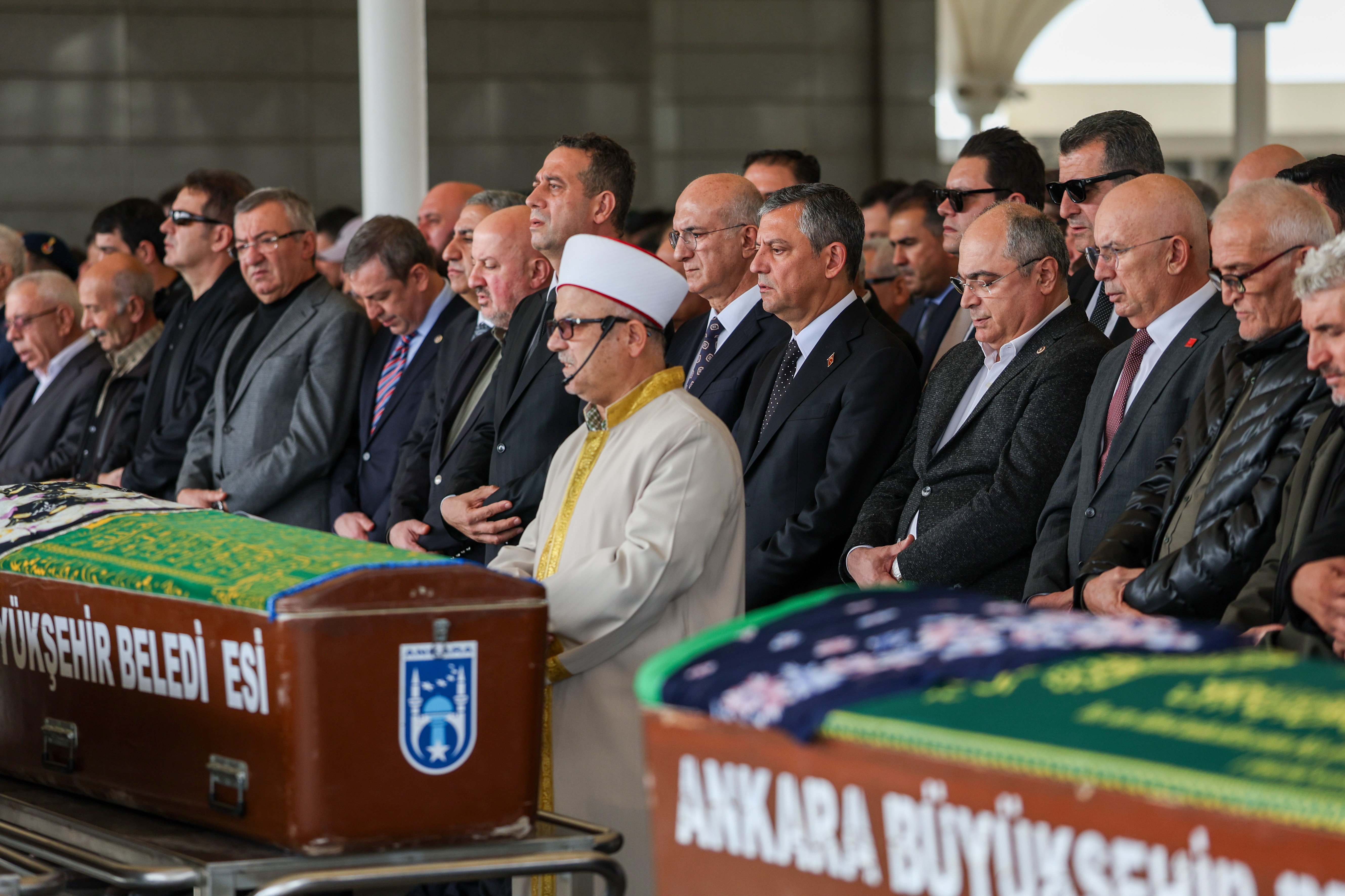 Özgür Özel cenaze töreni