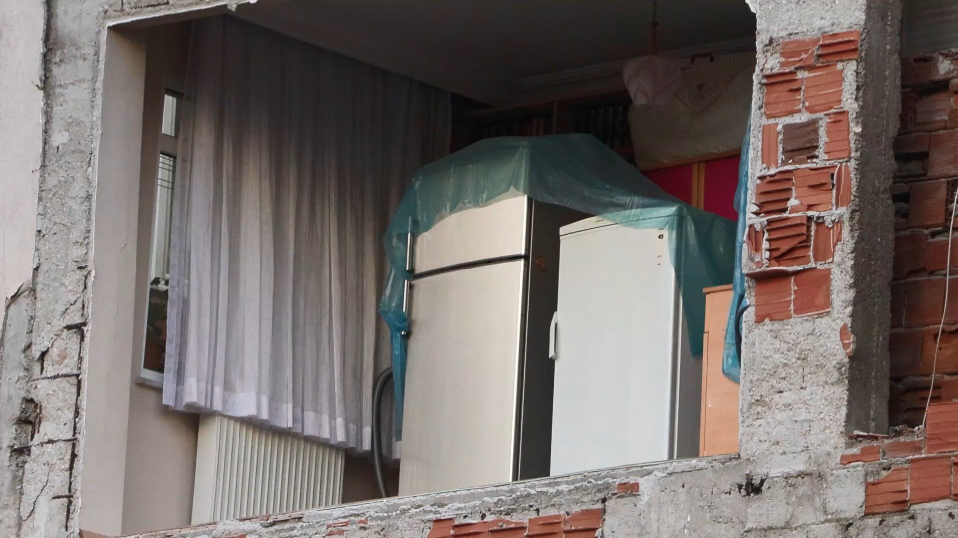 Bahçelievler yıkılan bina