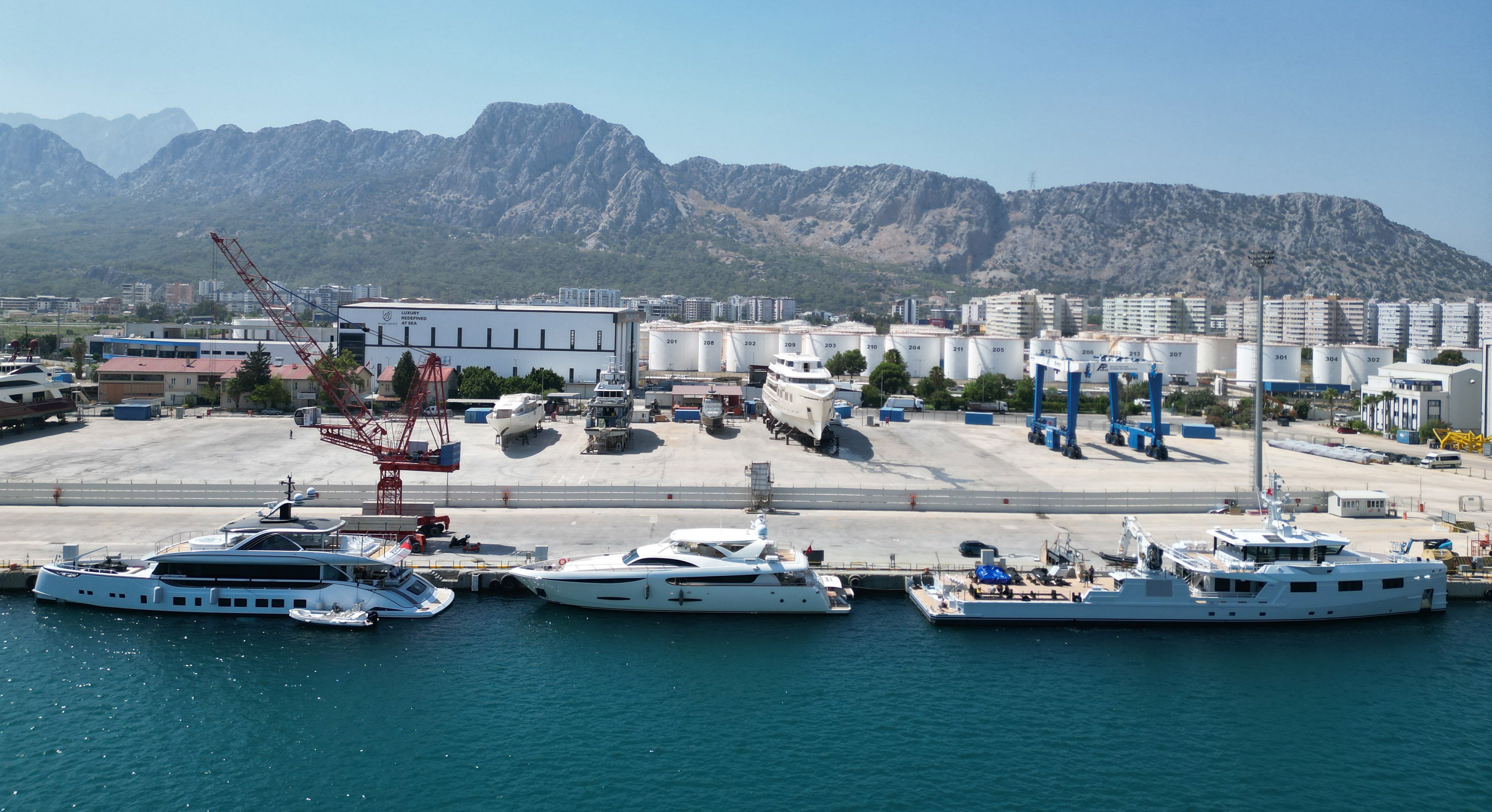 Lüks yat üretim tesisi