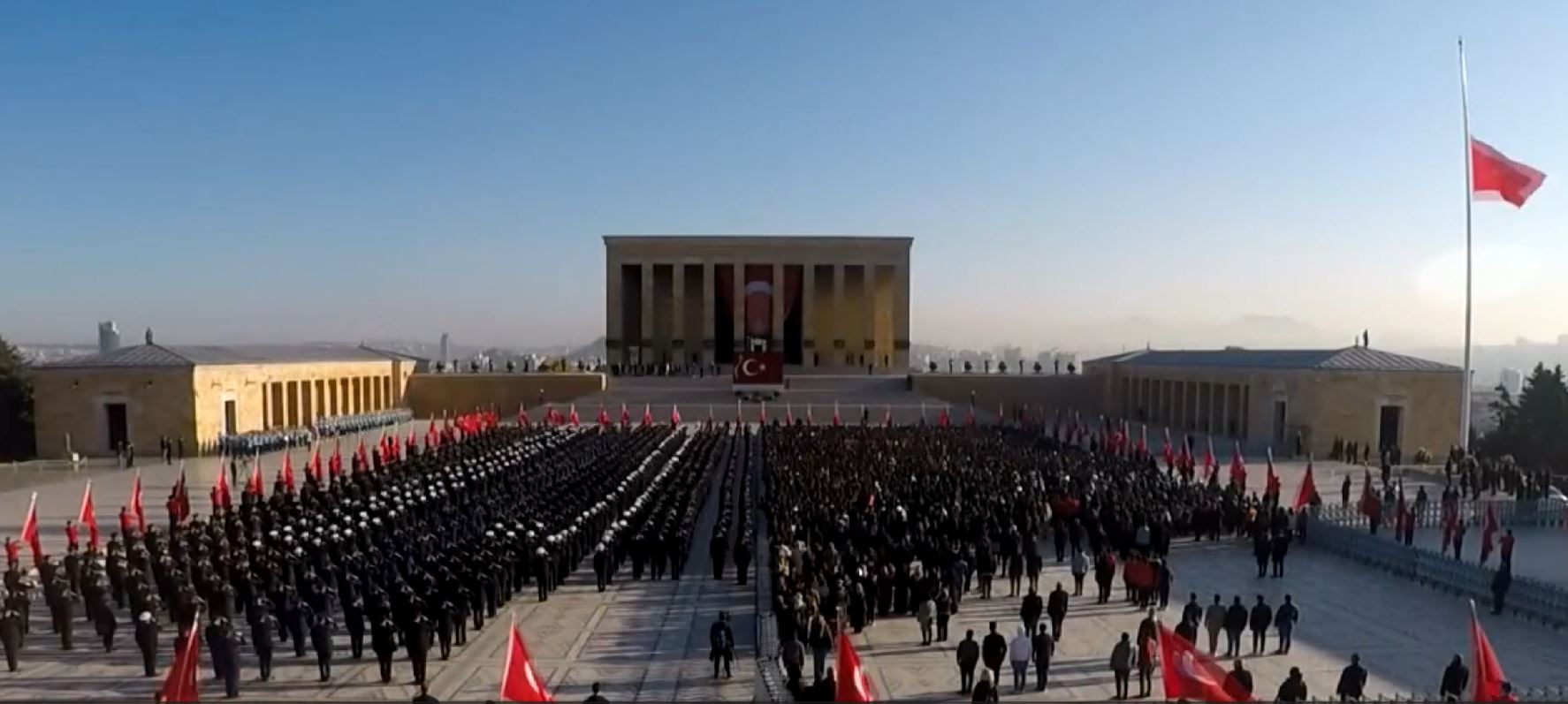 Atatürk ve Gençlik