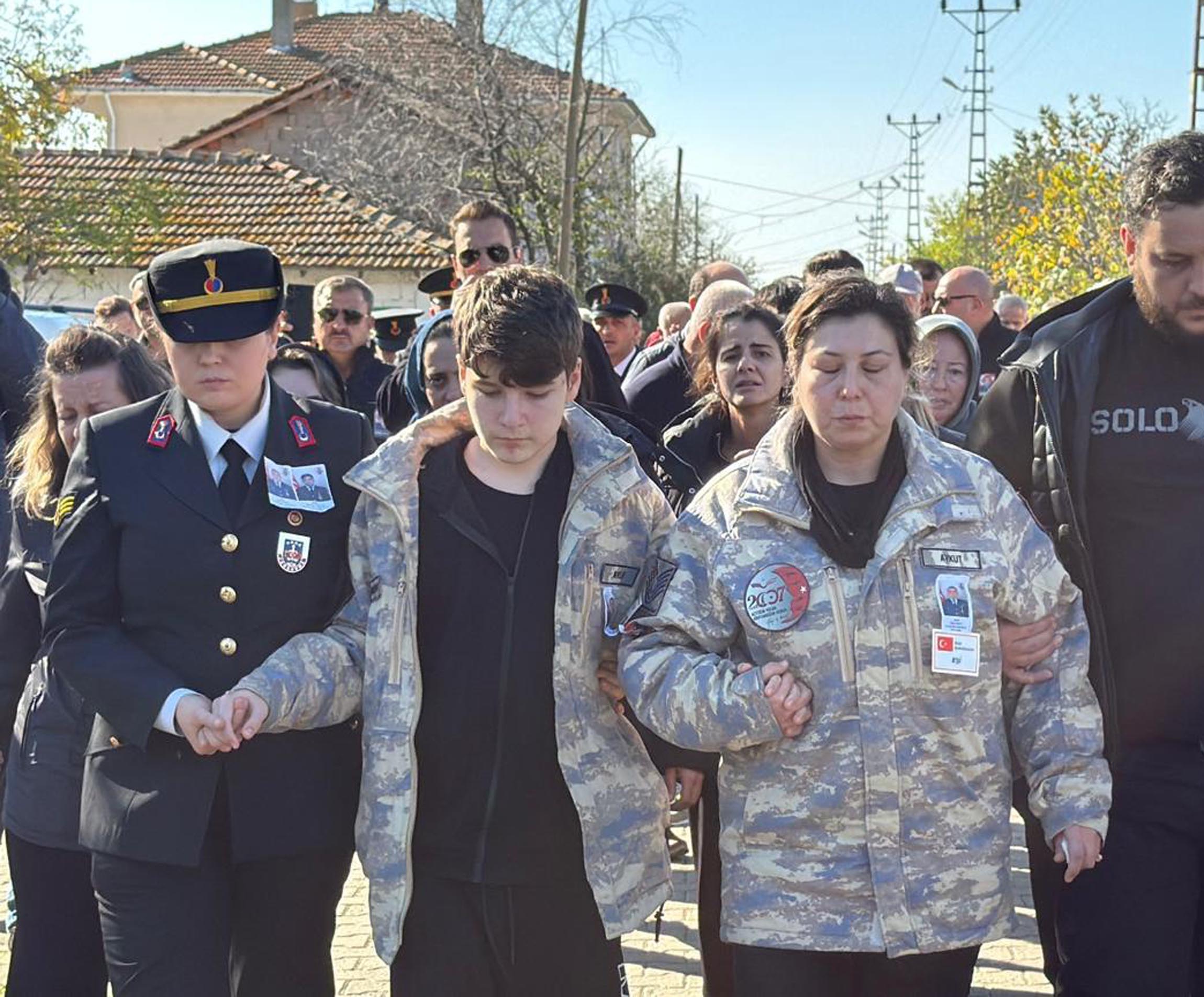 Şehit Aykut defin töreni