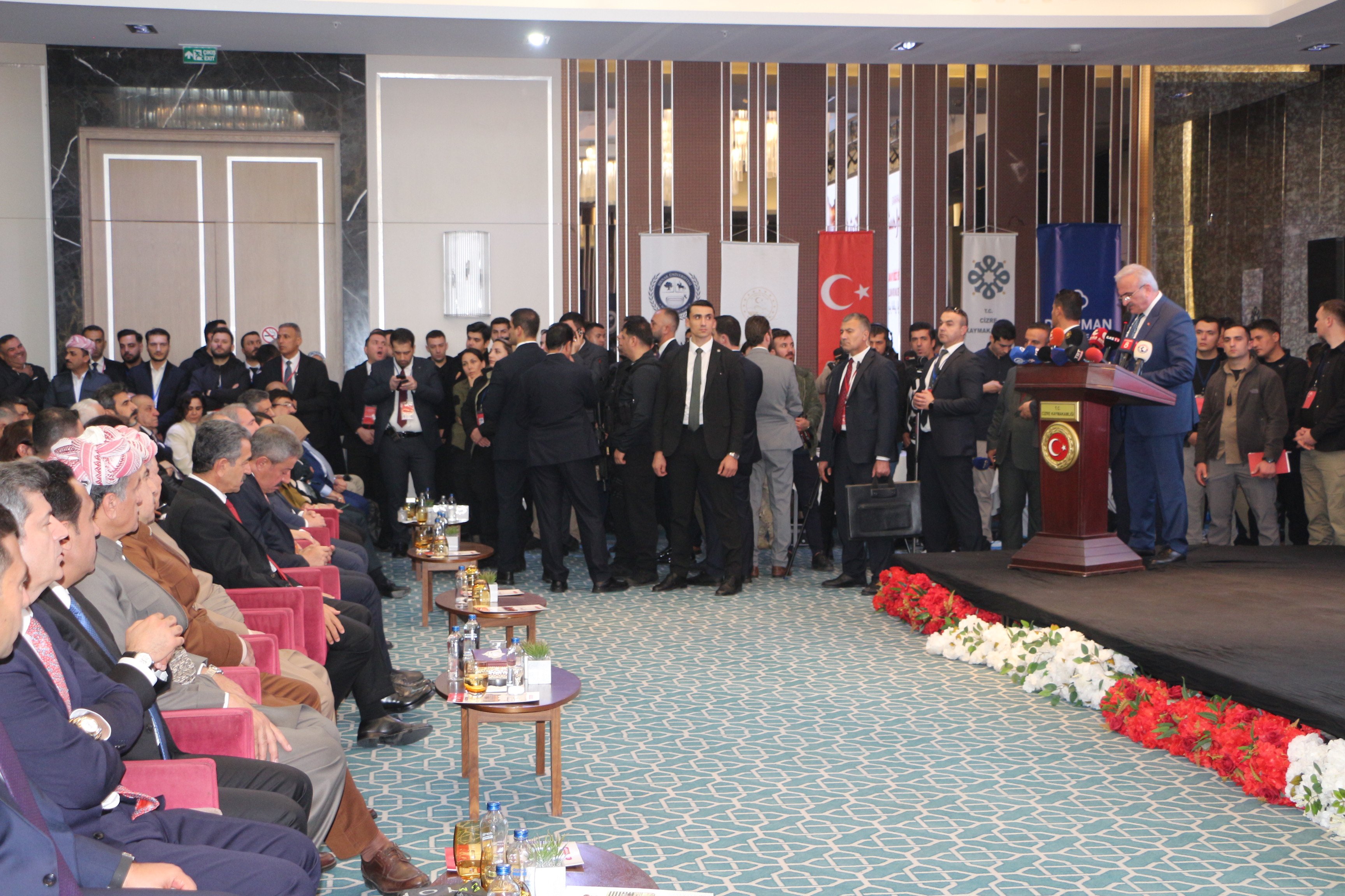 Münir Karaloğlu konuşma