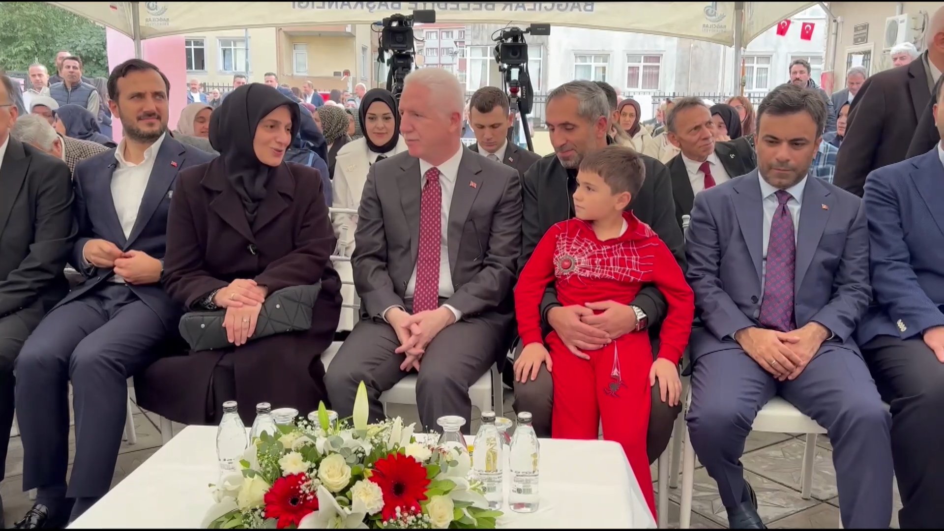 Vali Davut Gül Bağcılar Aile Sağlığı Merkezi Açılışı