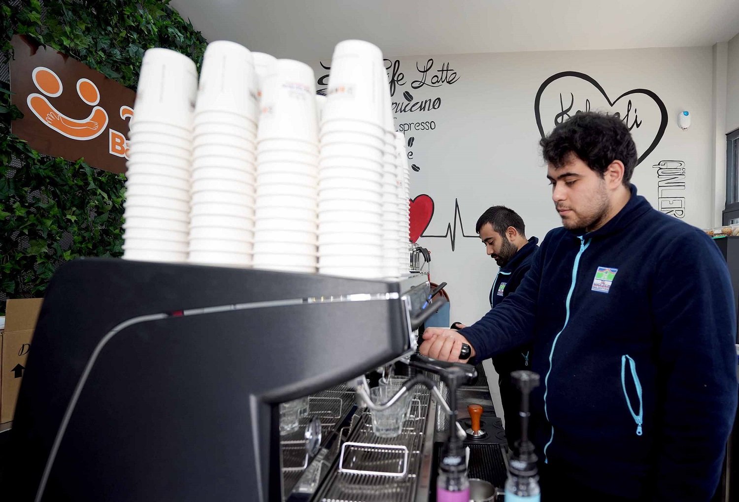 Bi Kahve müşterileri