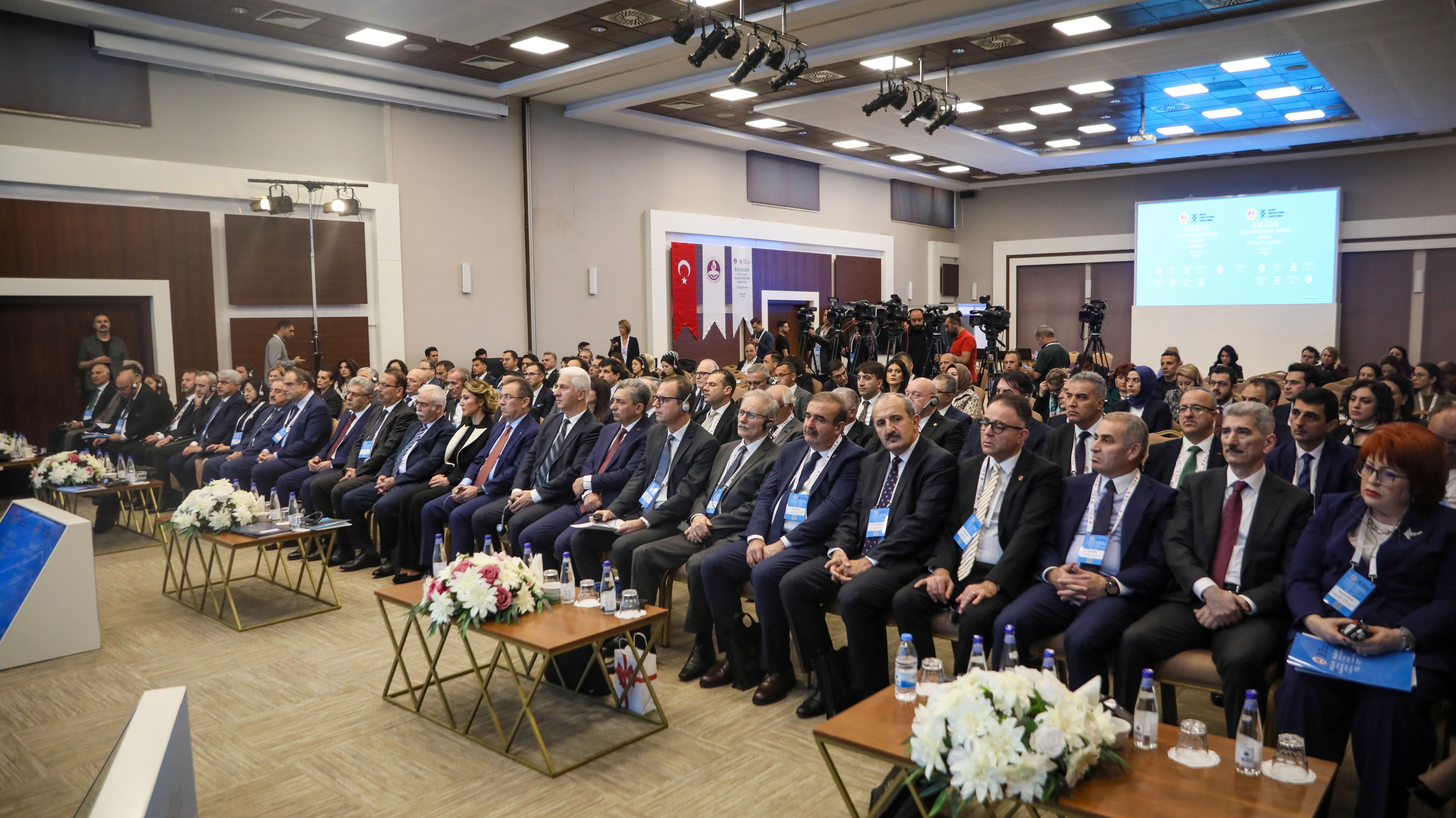 Forum Katılımcıları