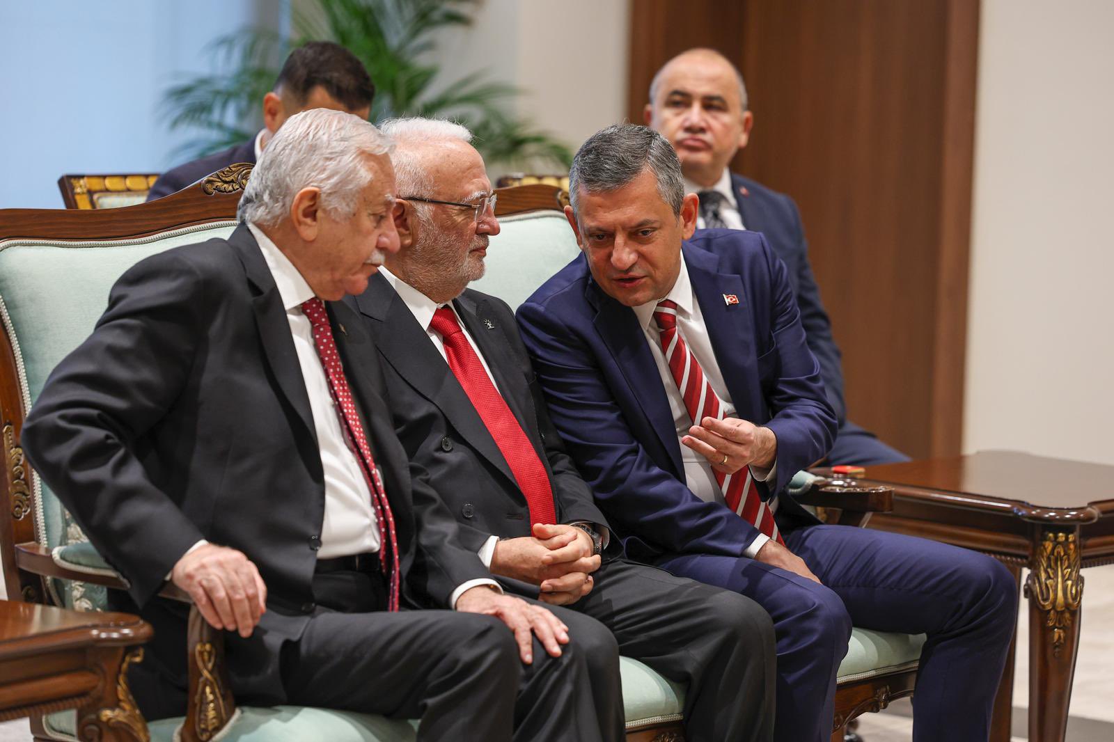 Özgür Özel Tufan Erhürman