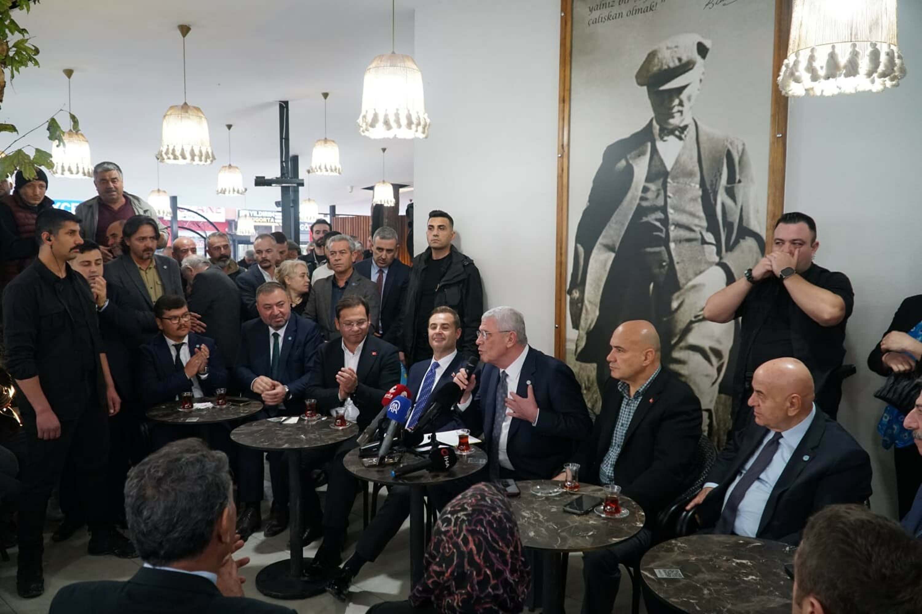 Müsavat Dervişoğlu Sındırgı ziyareti