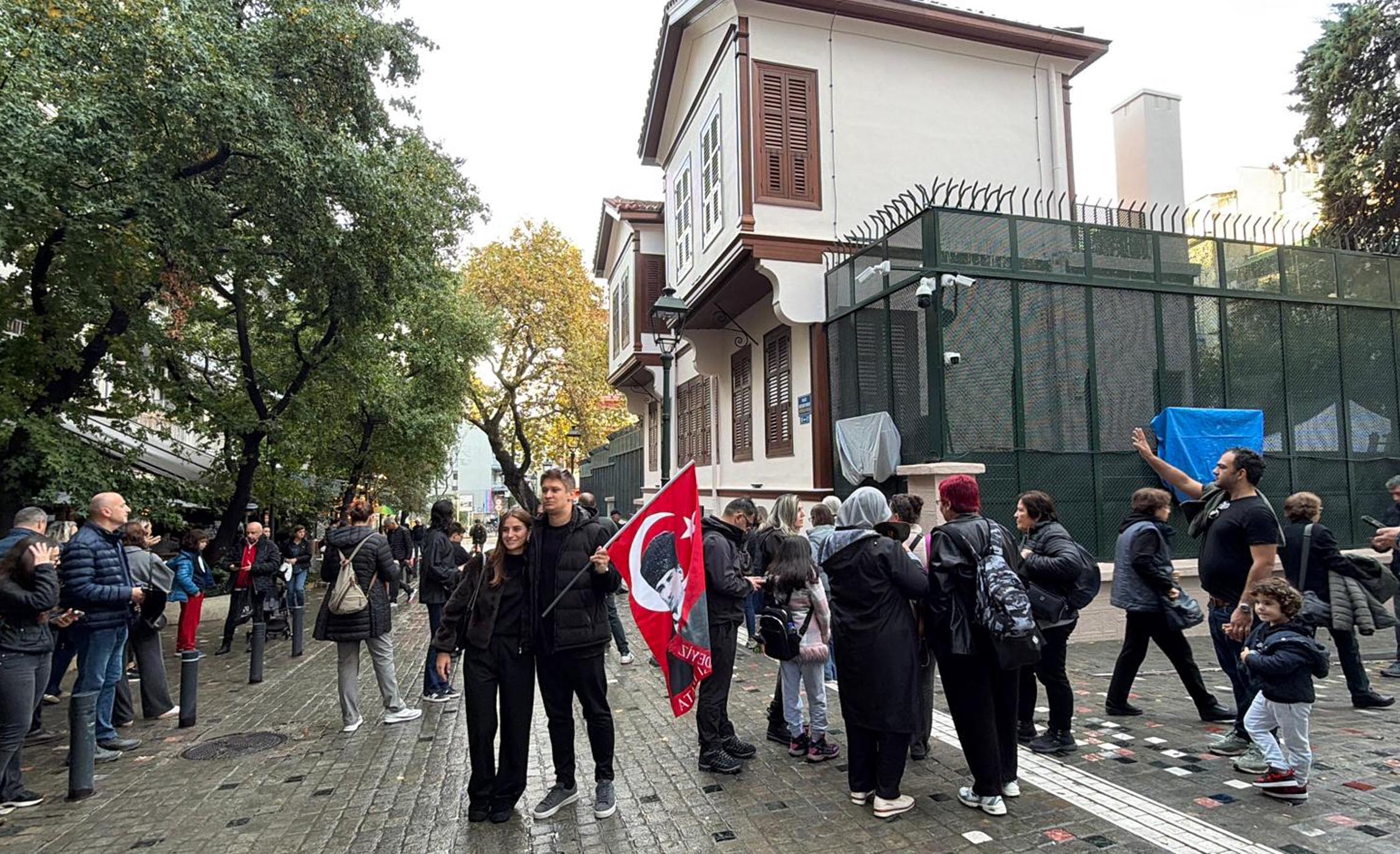 Selanik Atatürk Evi Tören