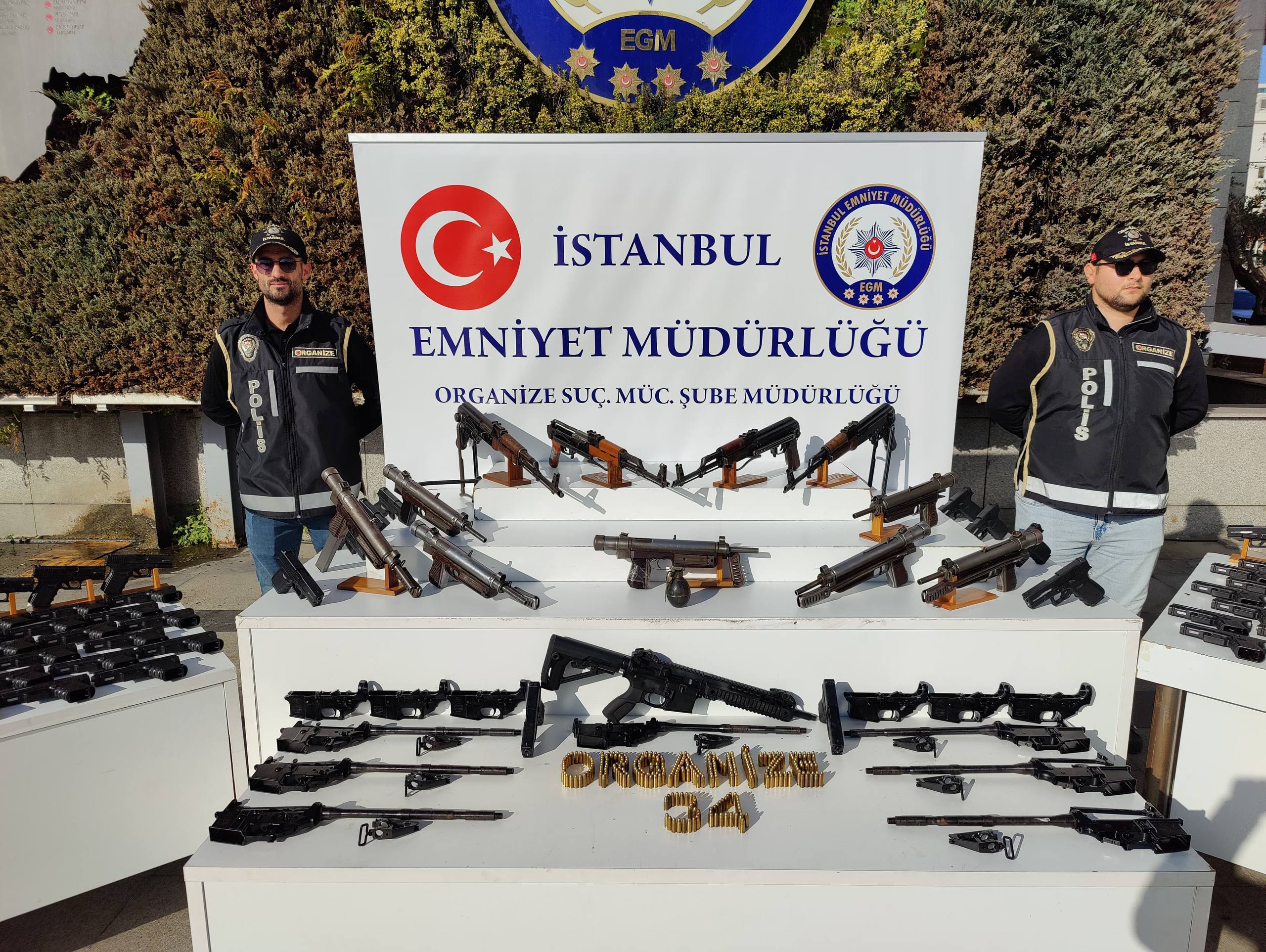 Ele geçirilen silahlar