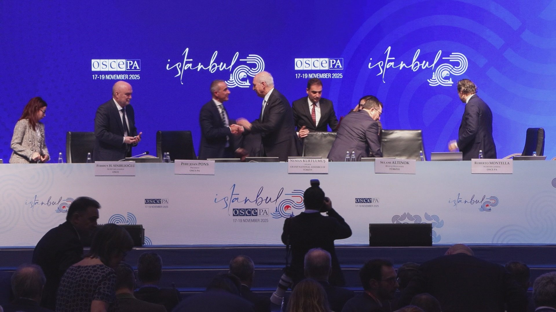 Numan Kurtulmuş Konuşma