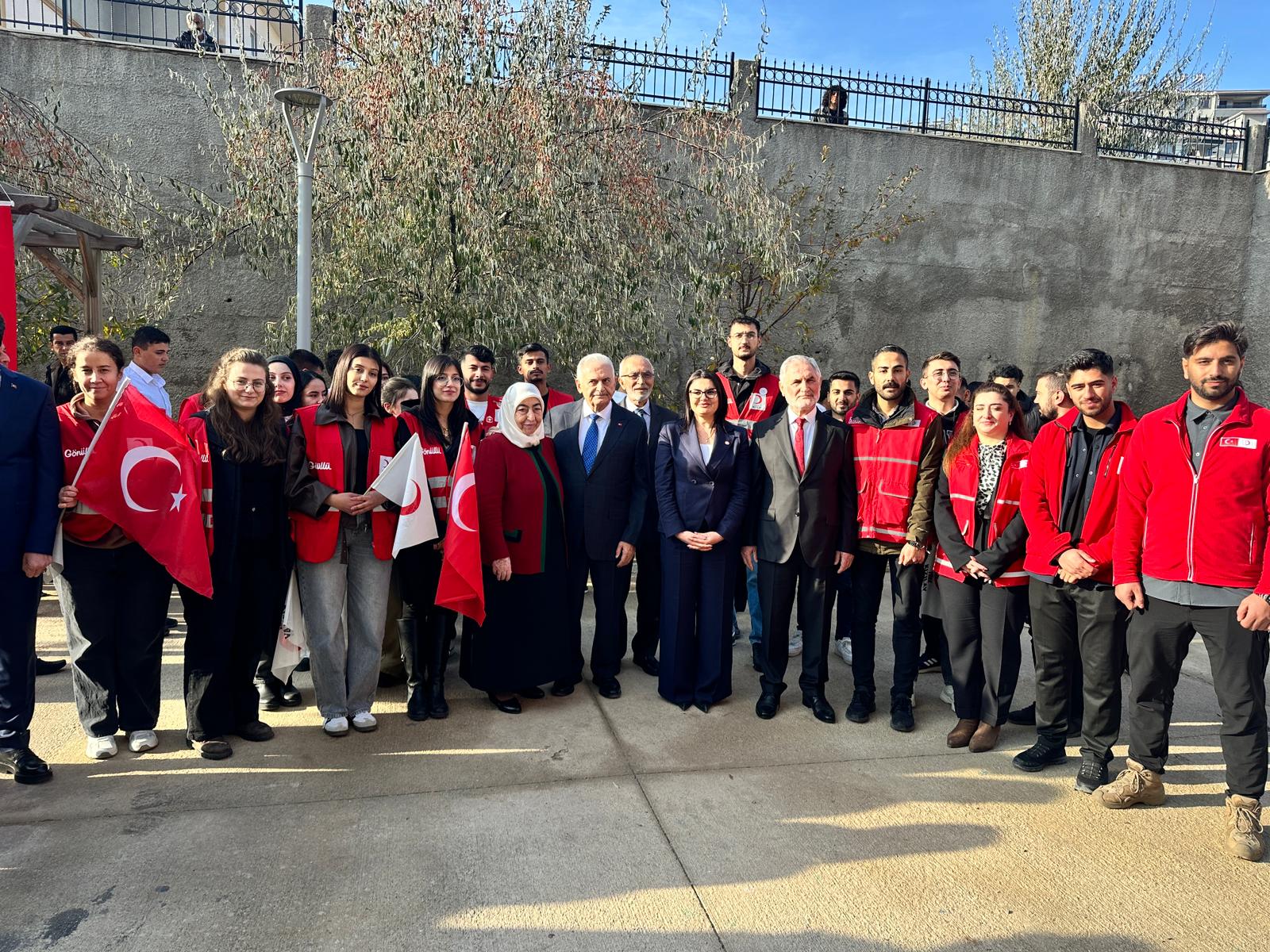 Binali Yıldırım Tunceli temel atma