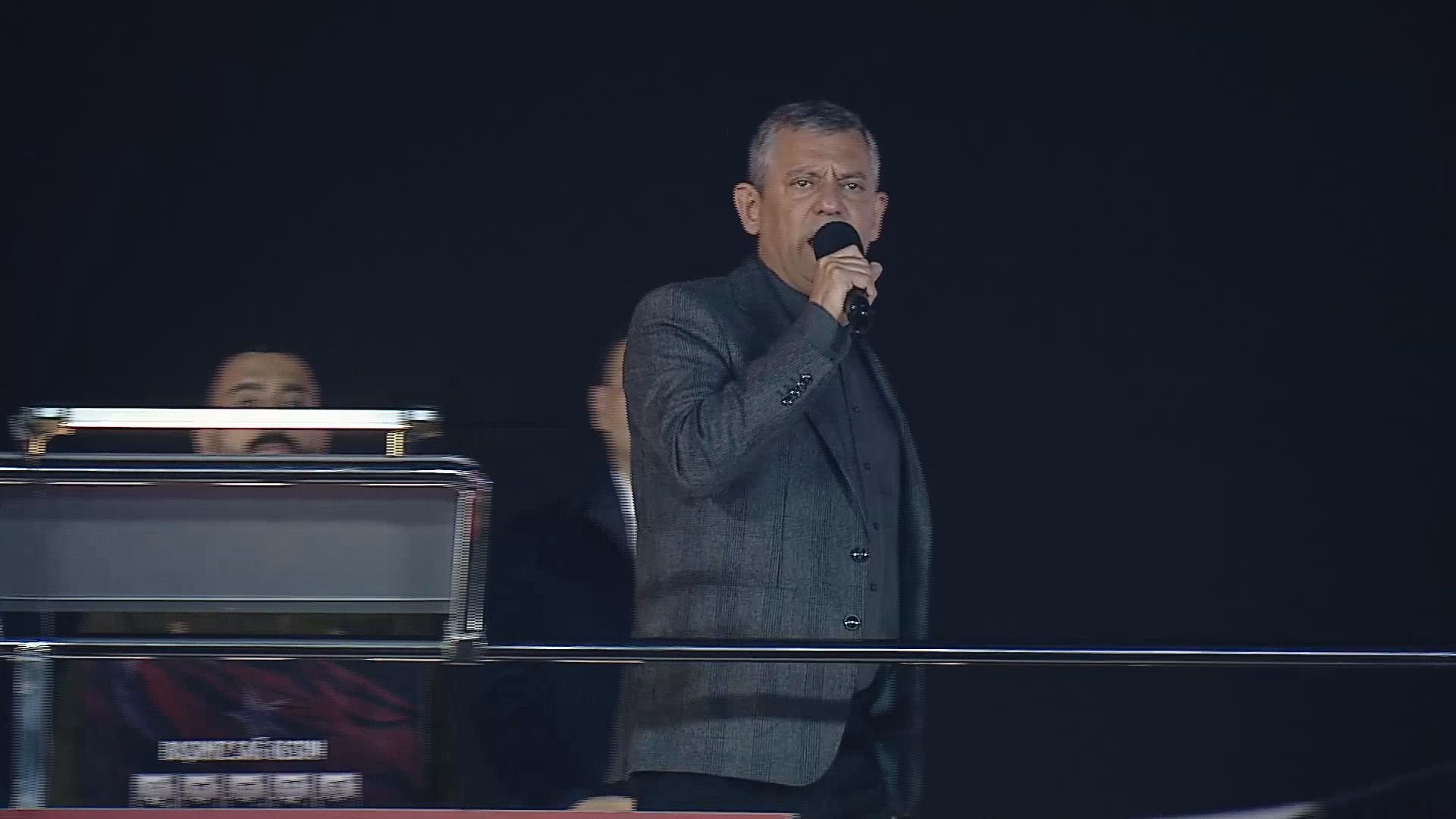 Özgür Özel Sultanbeyli Mitingi