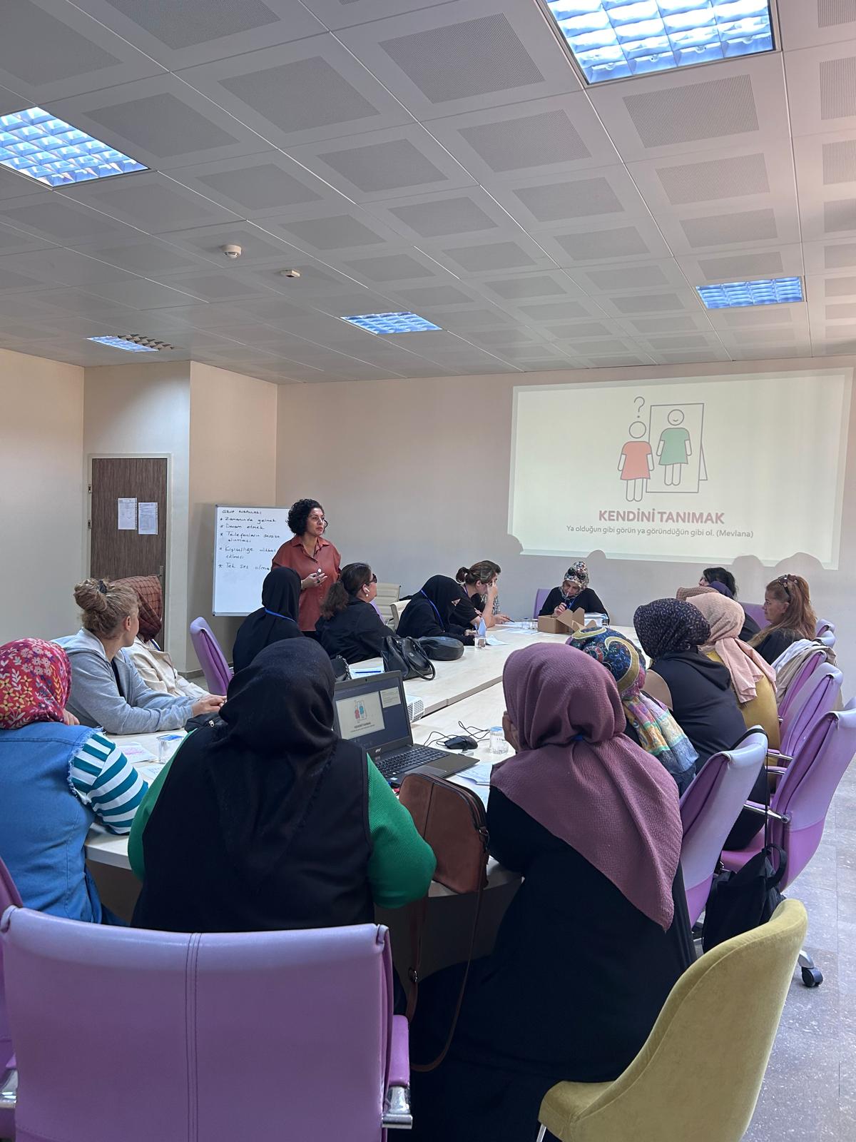 Aile ve Sosyal Hizmetler Bakanlığı Modüler Aile Eğitim Programı