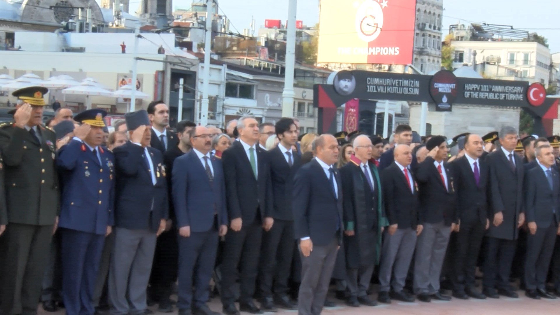 İstanbul Valisi Davut Gül Taksim Töreni