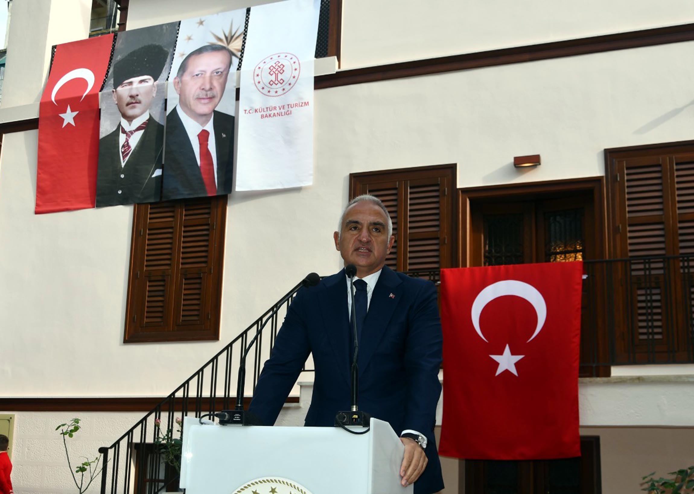 Atatürk Evi Açılış Protokolü