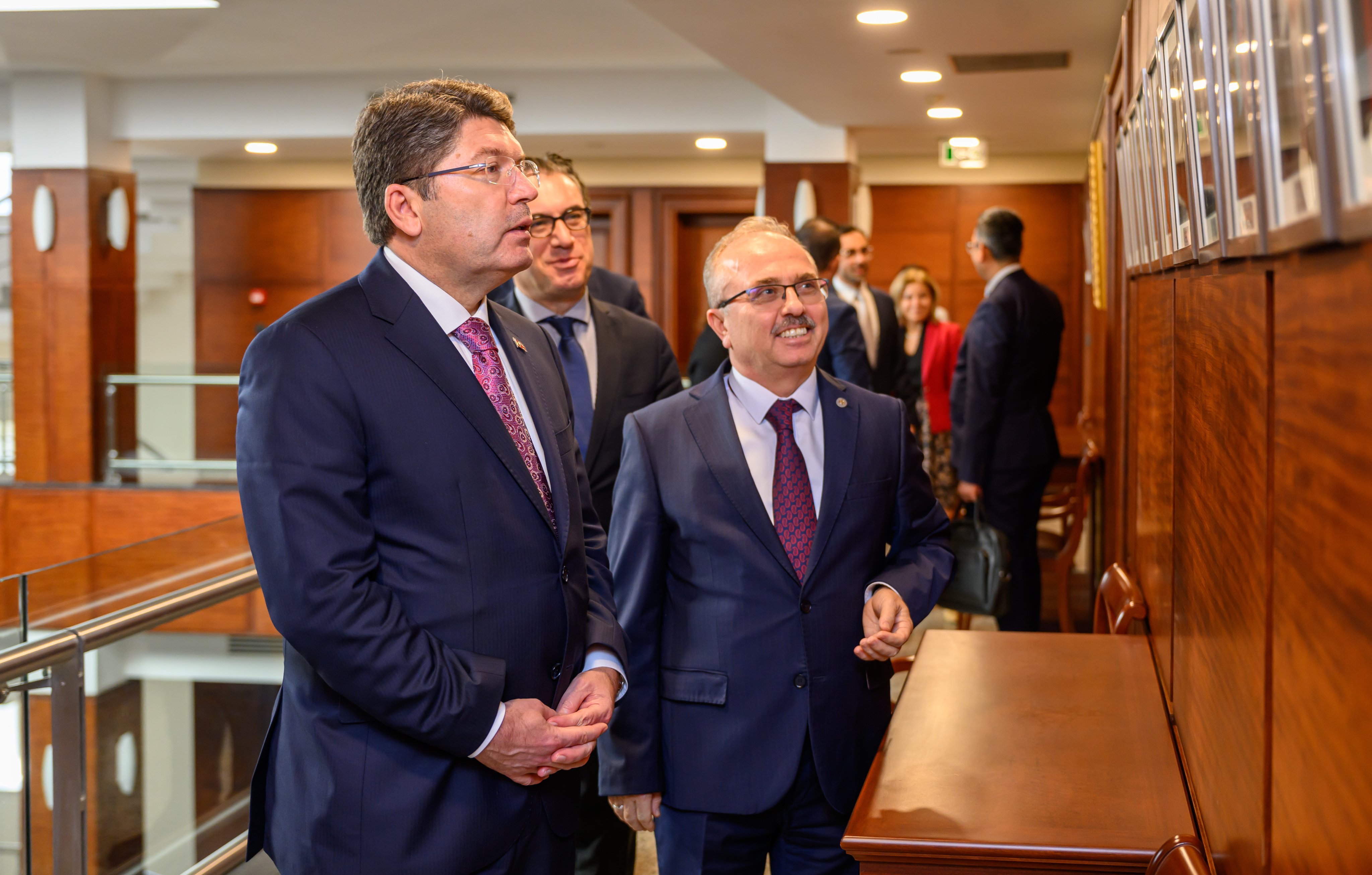 Bakan Yılmaz Tunç Bakü Büyükelçiliği ziyareti