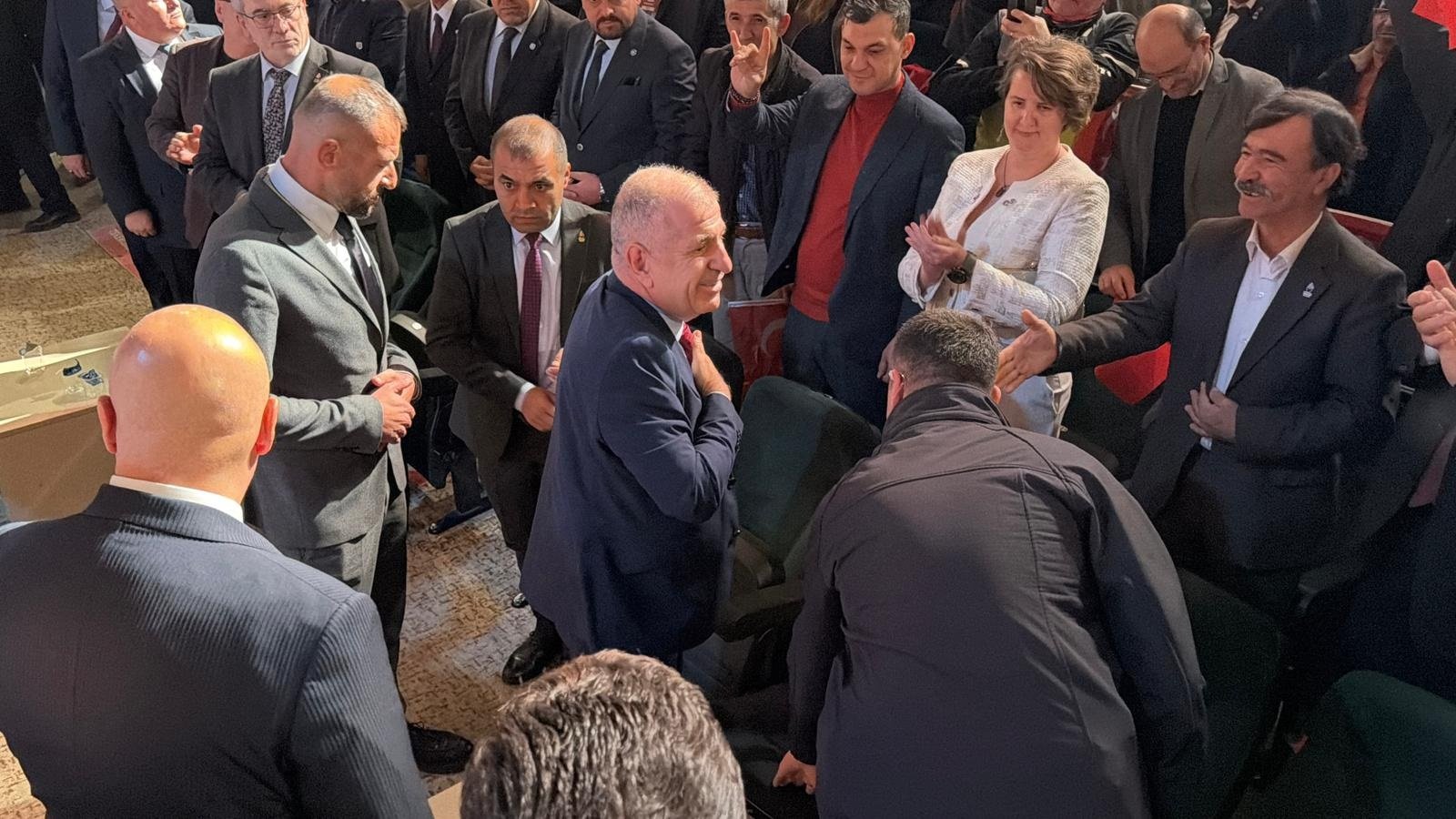 Ümit Özdağ Zafer Partisi Kongre