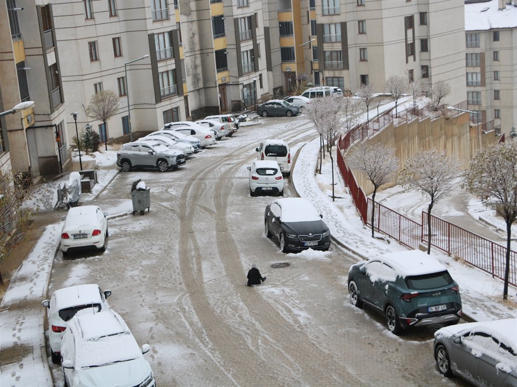 Hakkari kar fırtınası sonrası