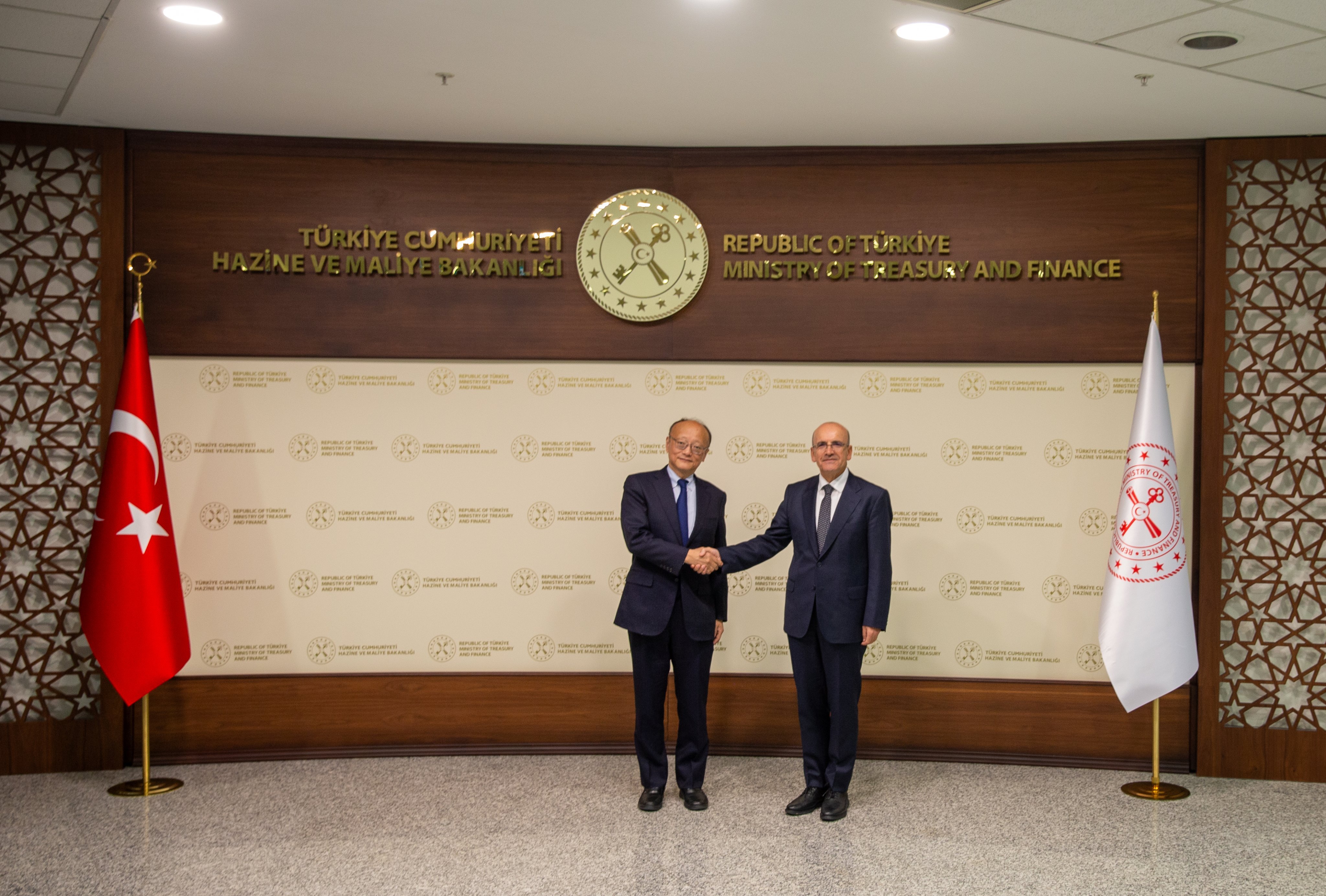 Mehmet Şimşek Asya Kalkınma Bankası